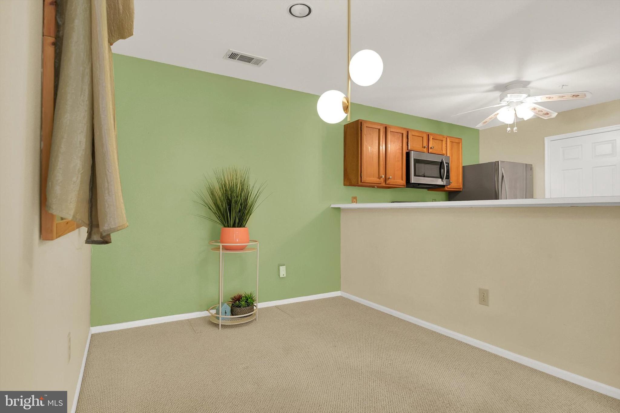 ENGLISH COUNTRY MANOR - Residential