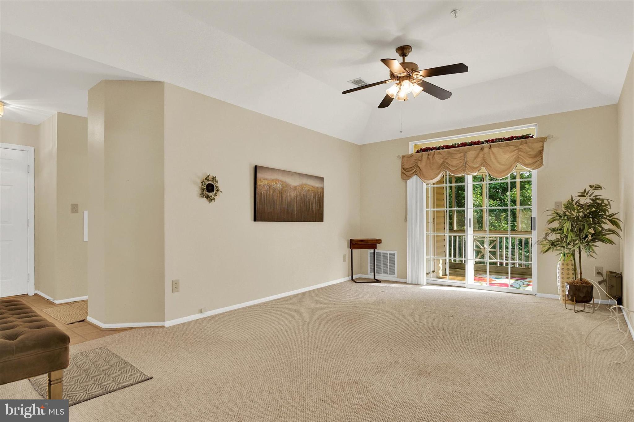 ENGLISH COUNTRY MANOR - Residential