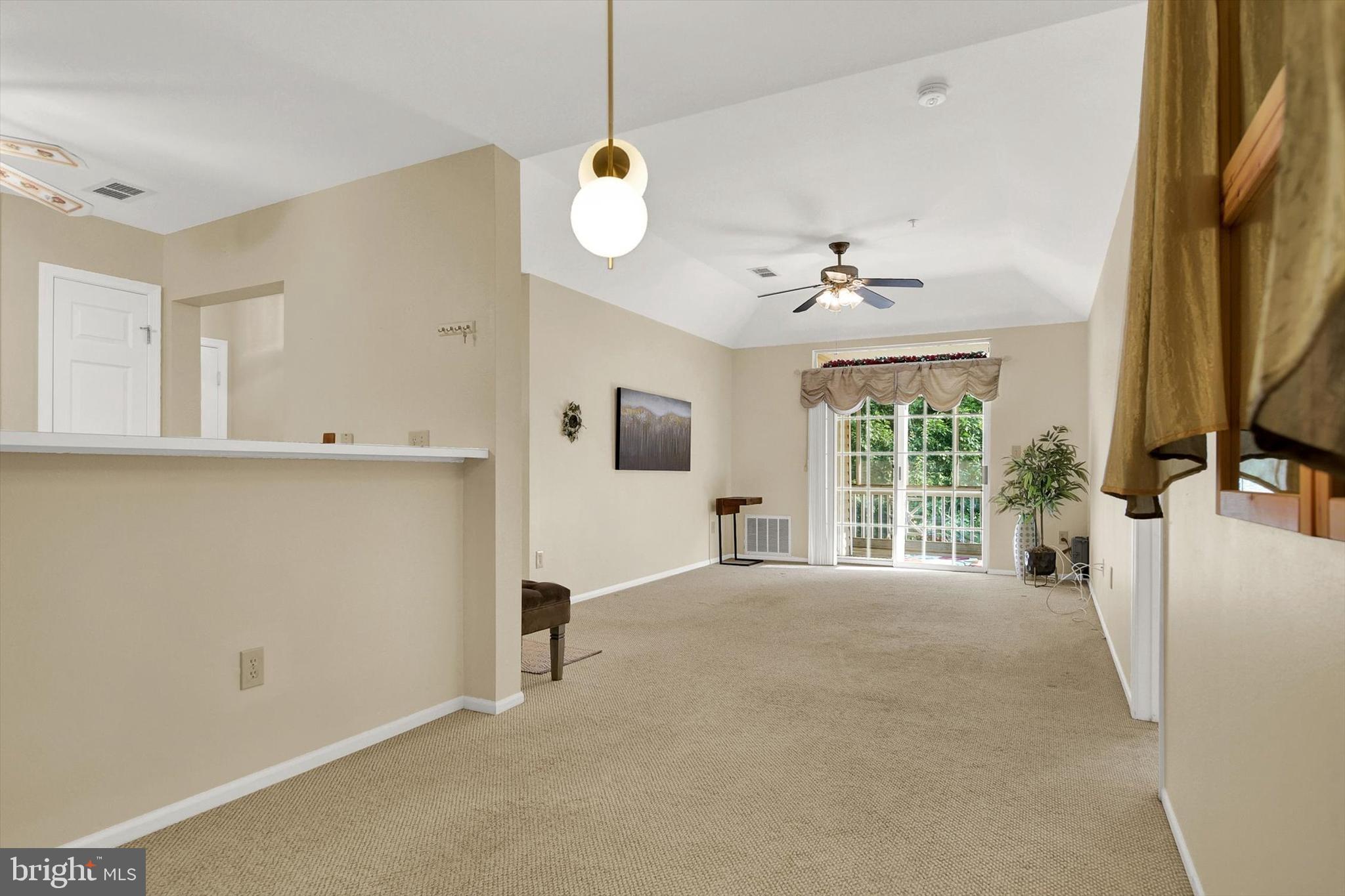 ENGLISH COUNTRY MANOR - Residential