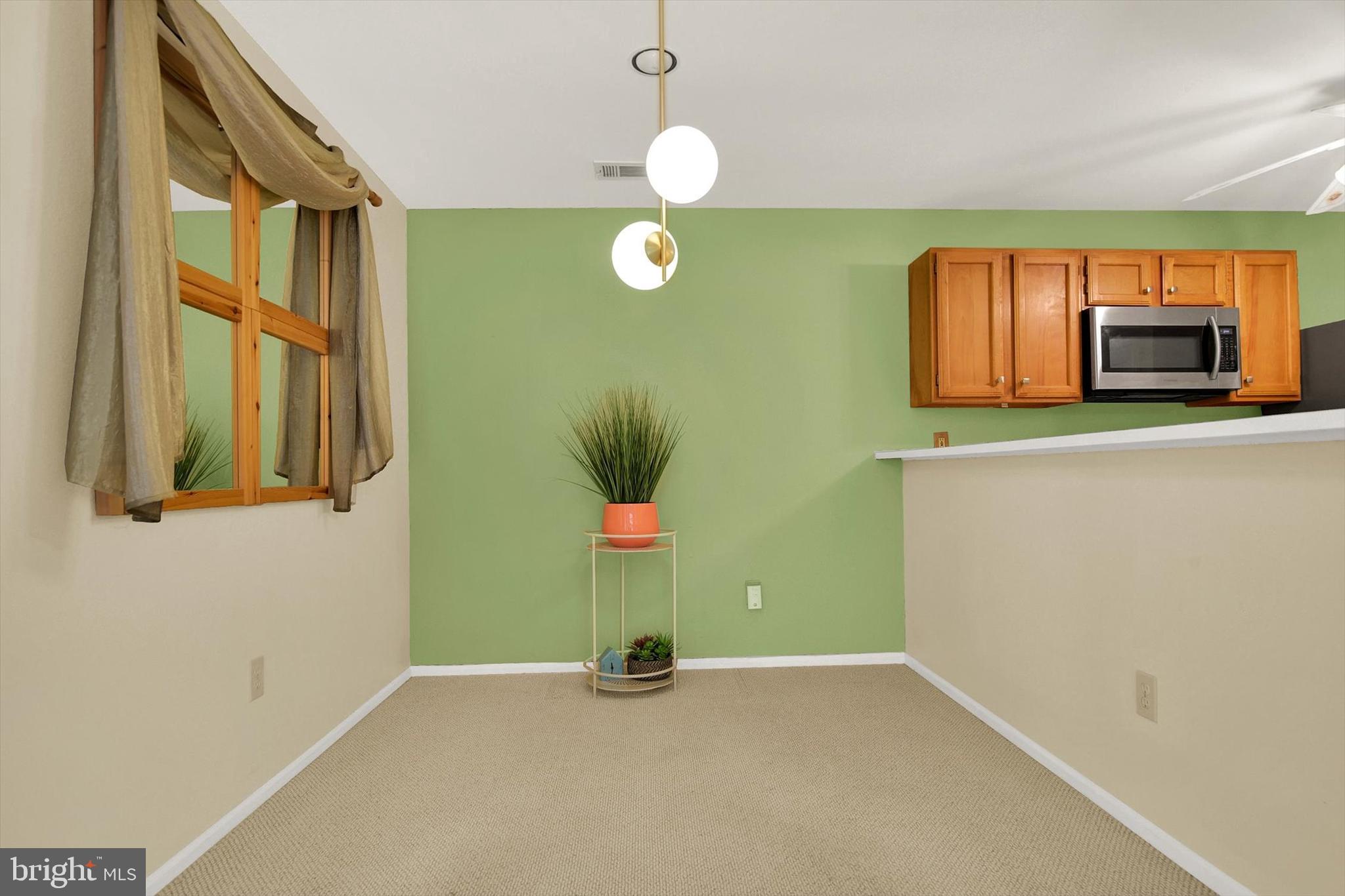 ENGLISH COUNTRY MANOR - Residential