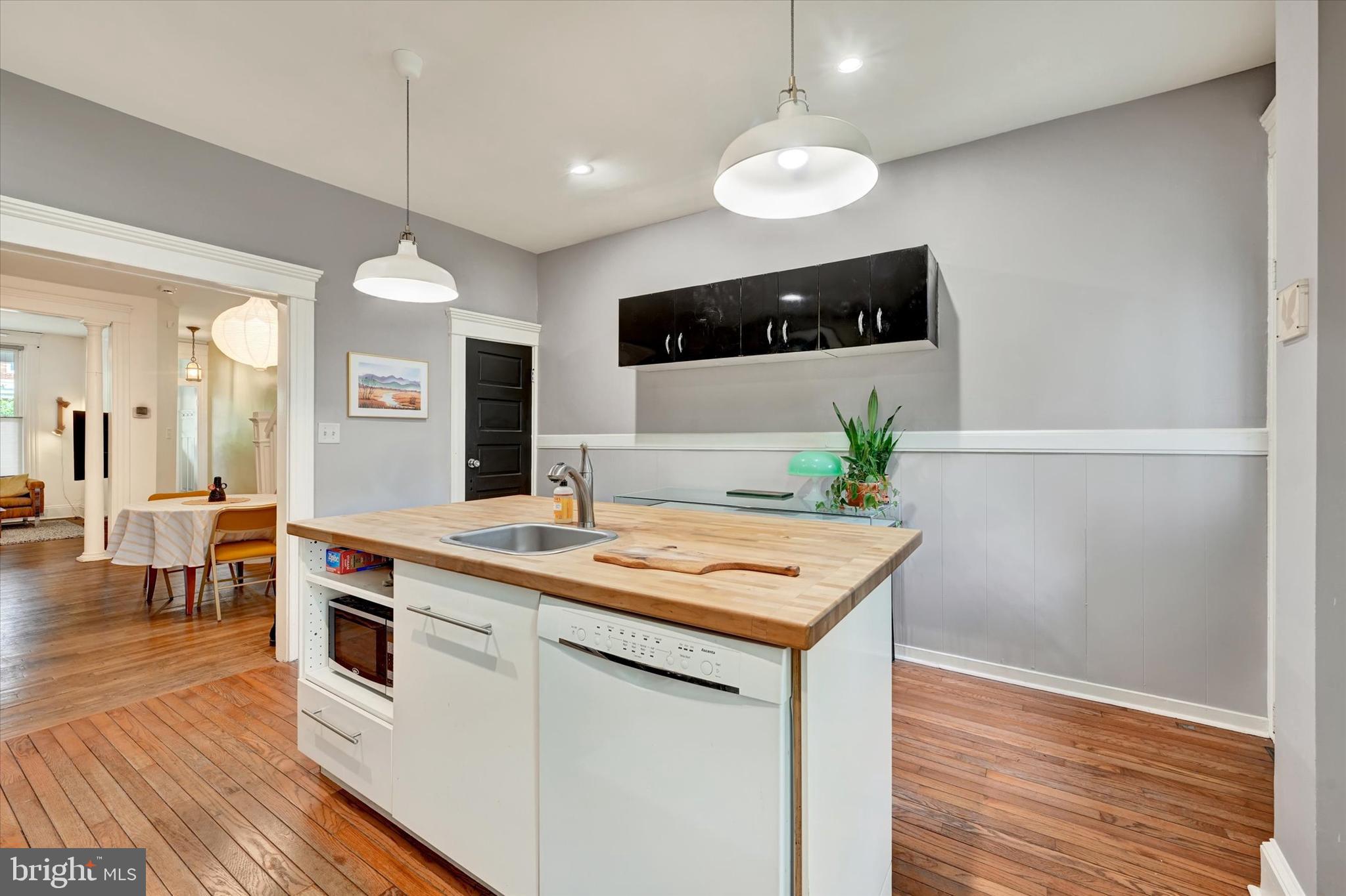 OAKENSHAWE - Residential