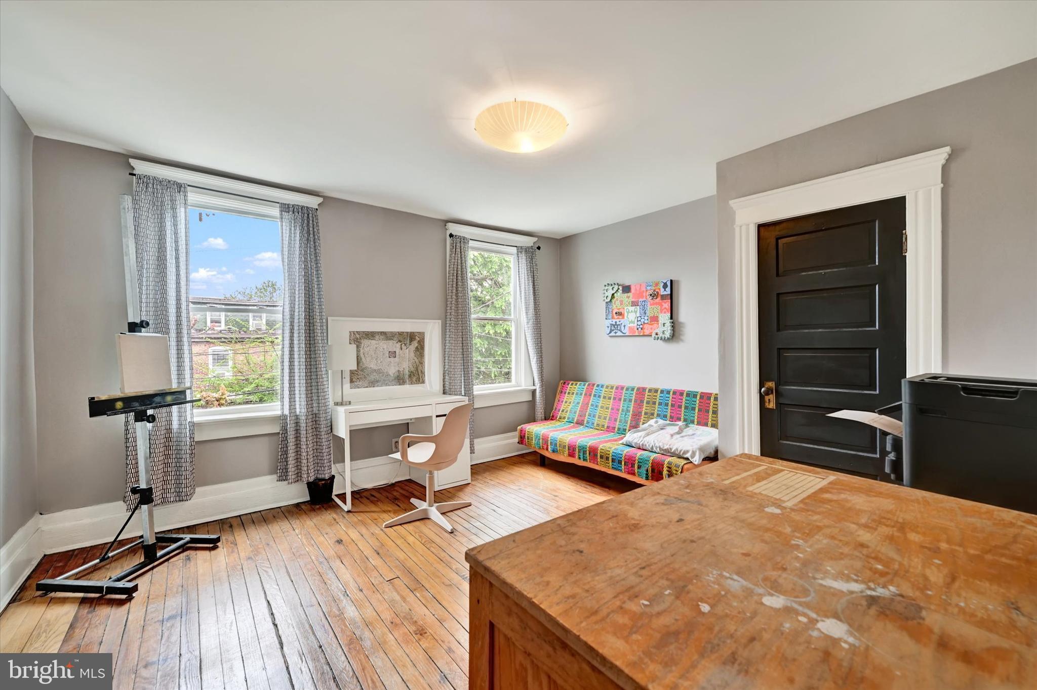 OAKENSHAWE - Residential