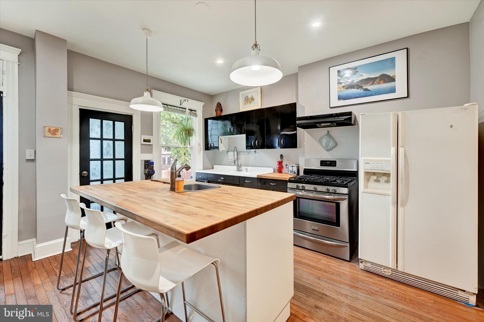 OAKENSHAWE - Residential