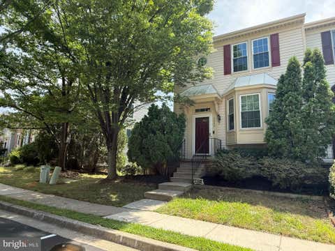 Townhouse For Rent - 2443 Warm Spring Way<br/> ODENTON, MD 21113
