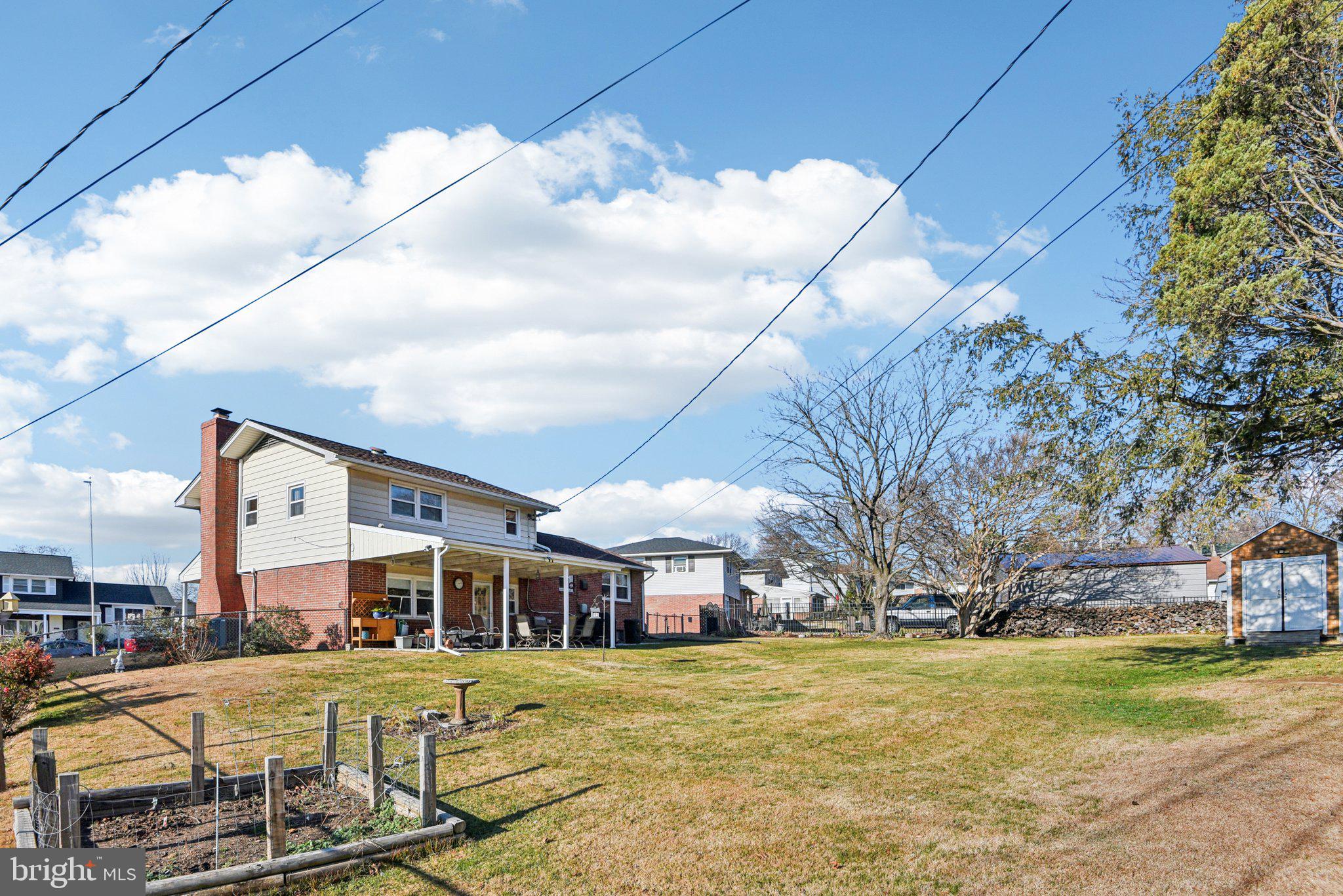 HIGH POINT - Residential