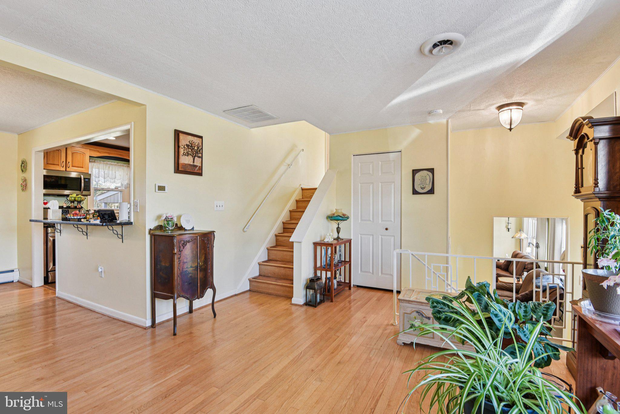 HIGH POINT - Residential