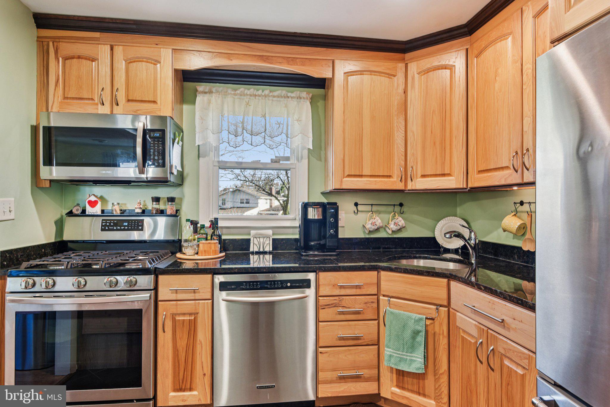 HIGH POINT - Residential