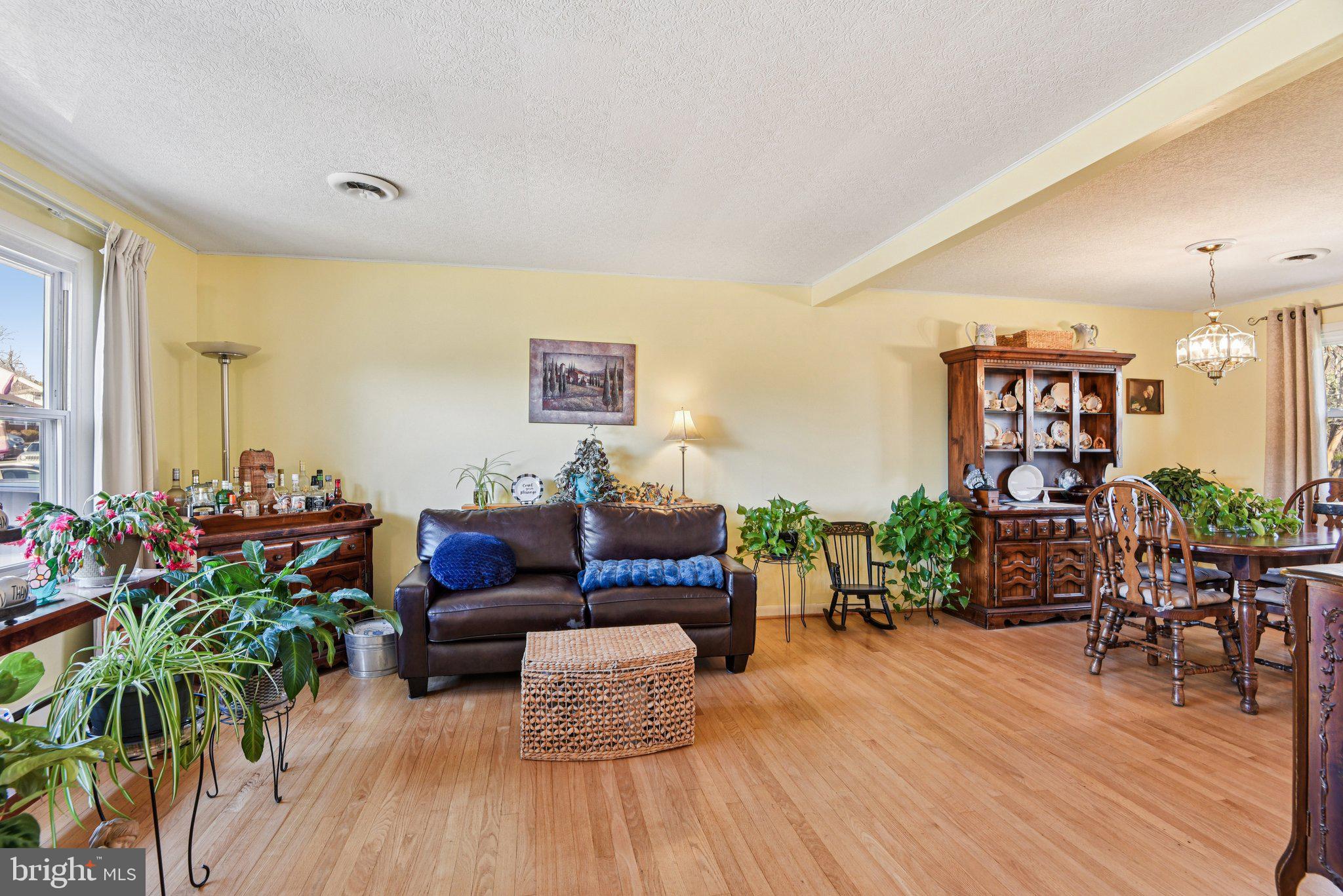 HIGH POINT - Residential