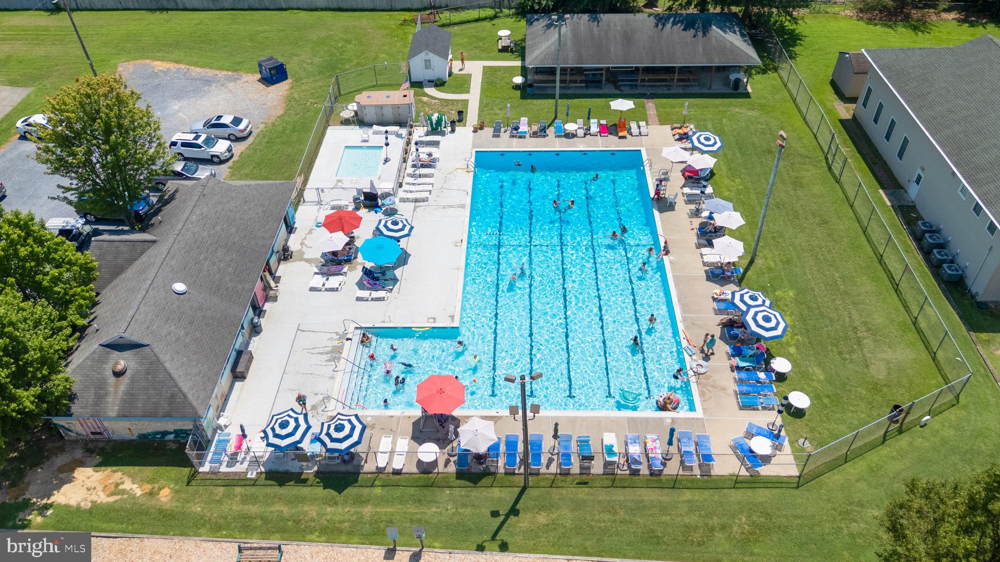 CLOVERFIELDS - Residential