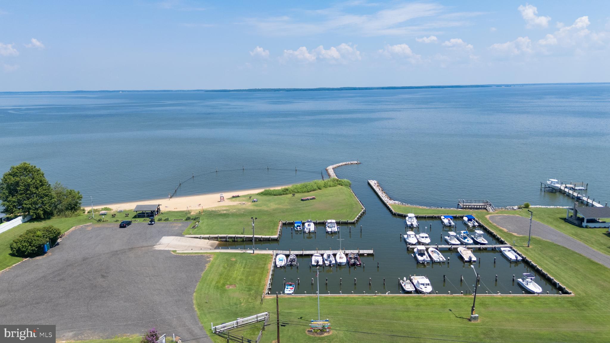 CLOVERFIELDS - Residential