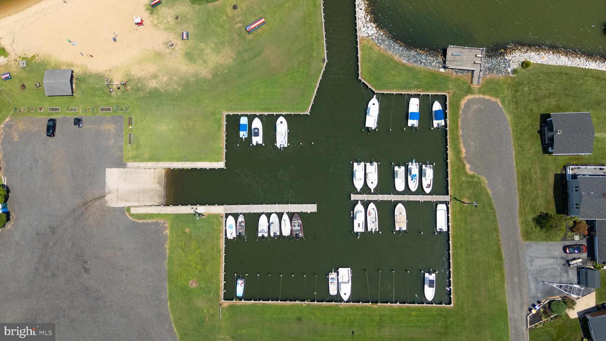 CLOVERFIELDS - Residential