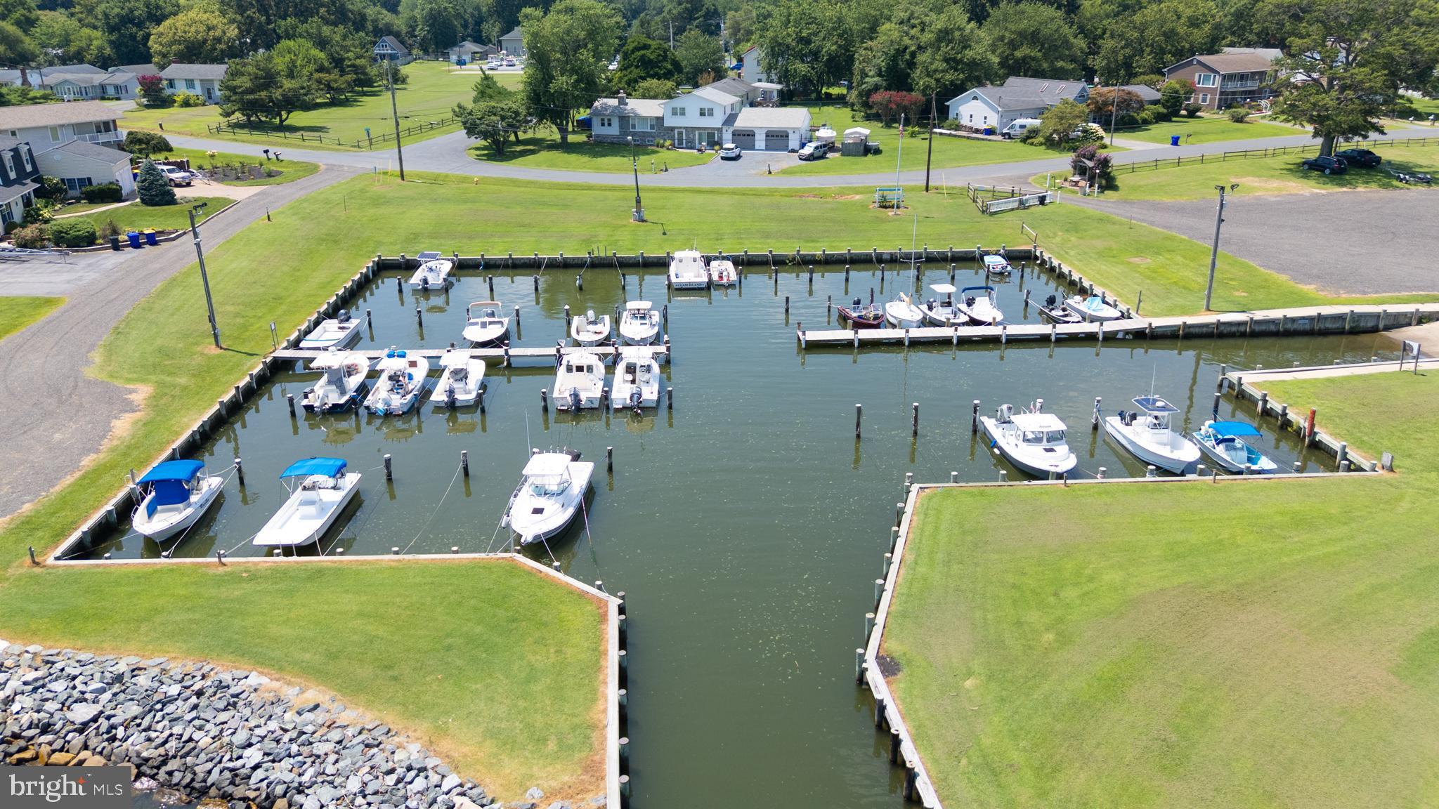 CLOVERFIELDS - Residential