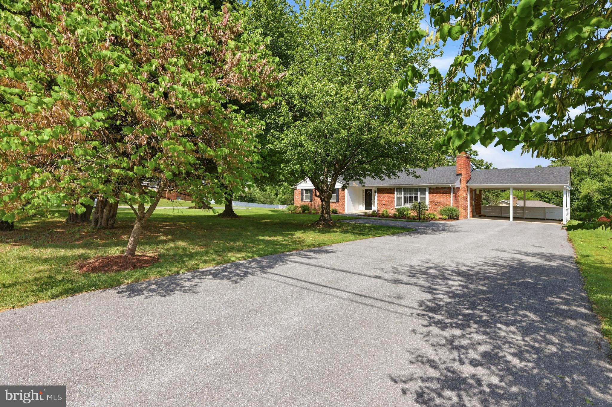 PEACHWOOD - Residential