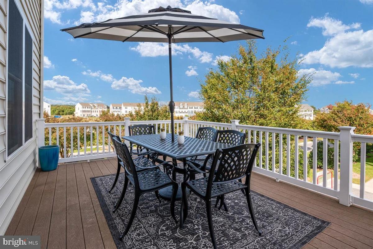 ELLENDALE - Residential Lease