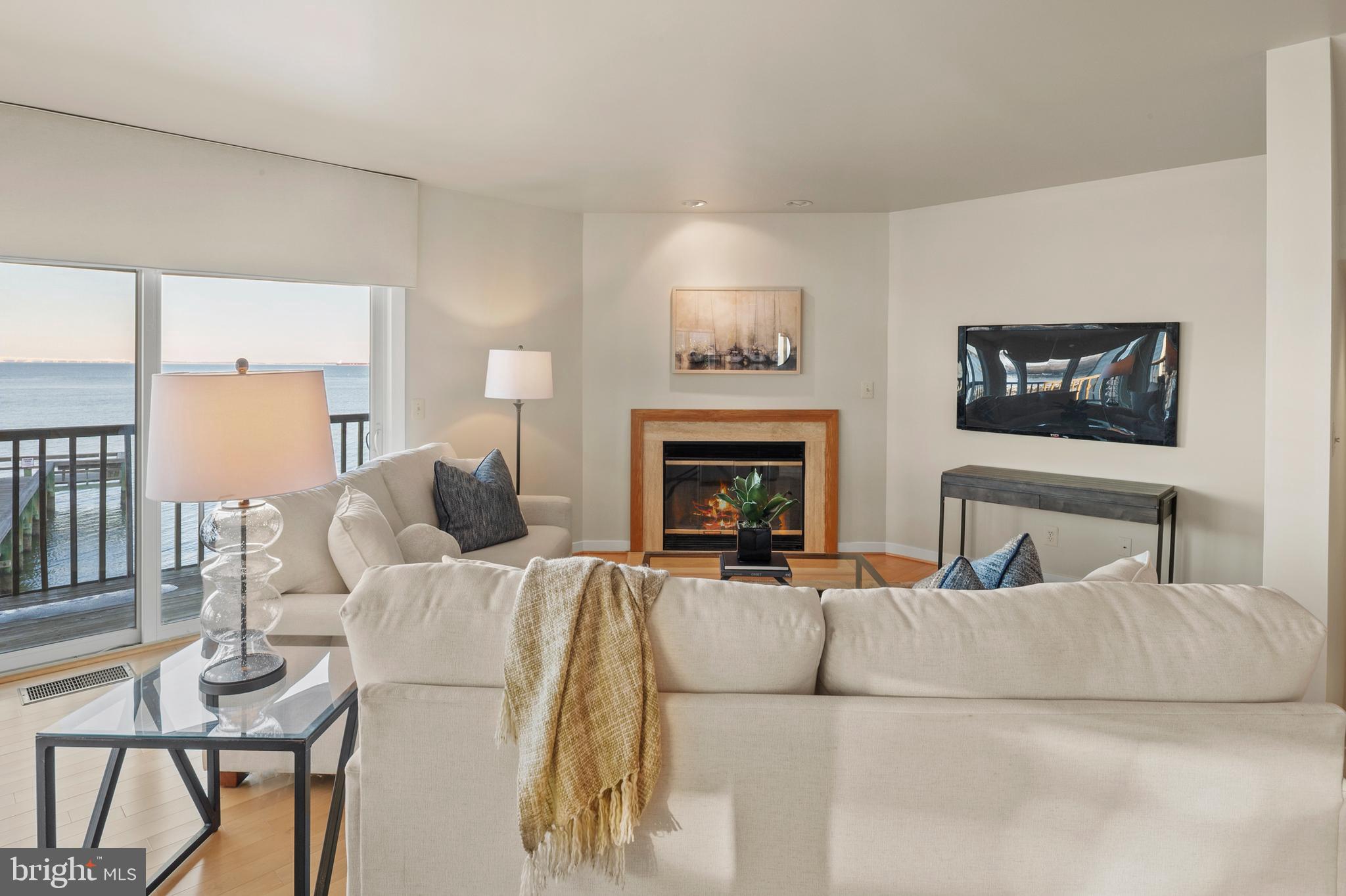 CHESAPEAKE HARBOUR - Residential