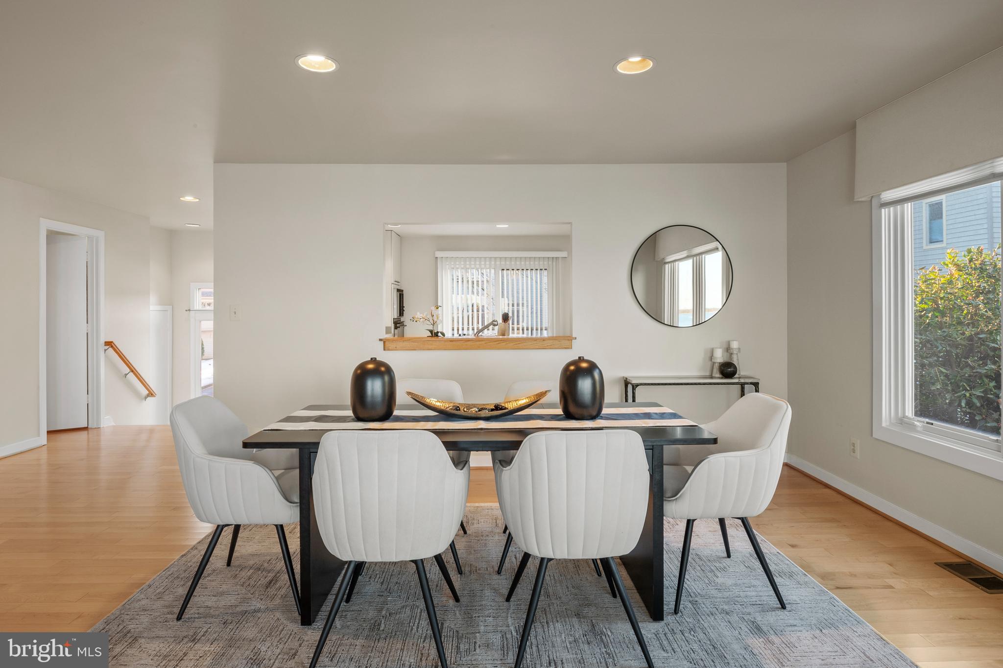 CHESAPEAKE HARBOUR - Residential