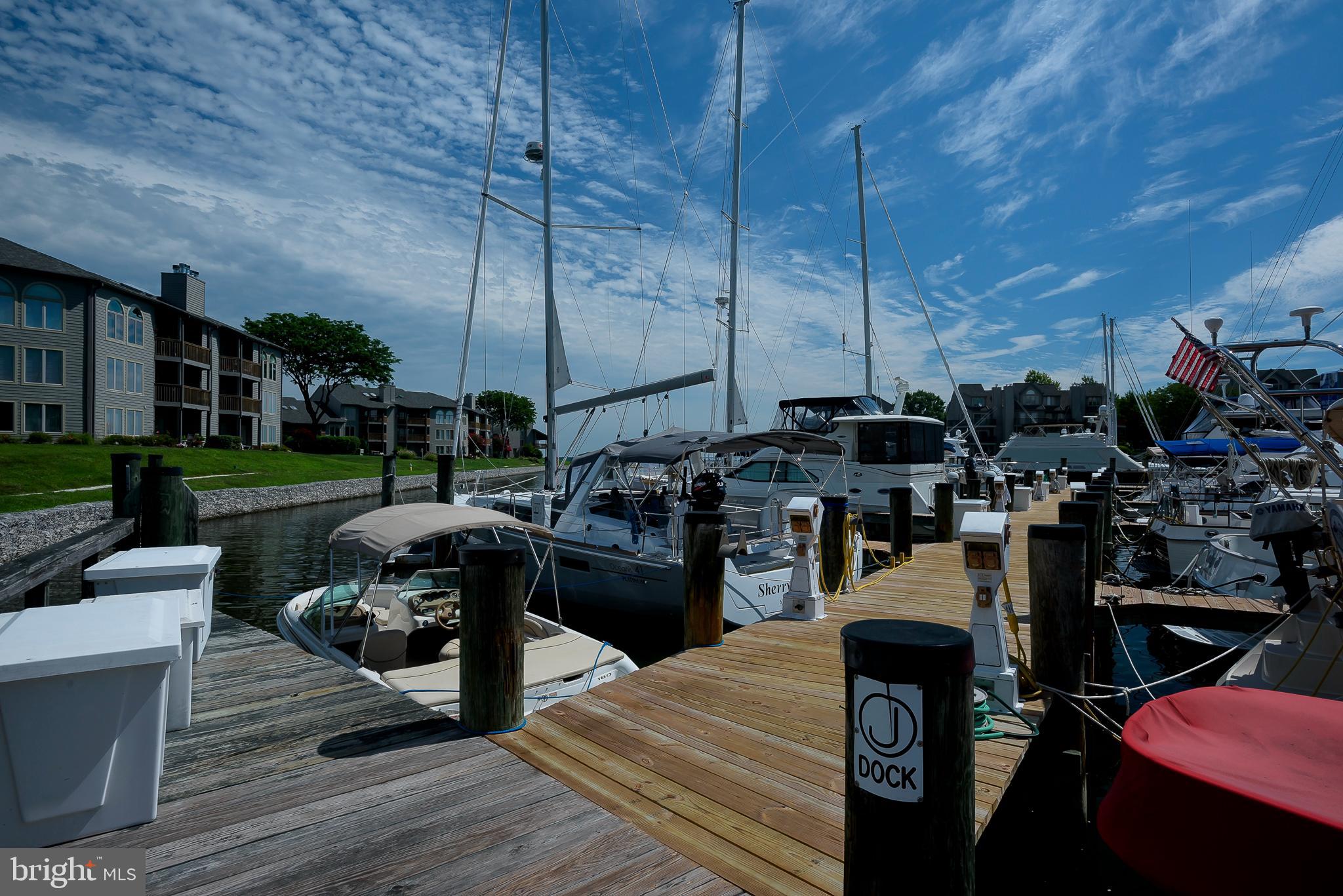 CHESAPEAKE HARBOUR - Residential