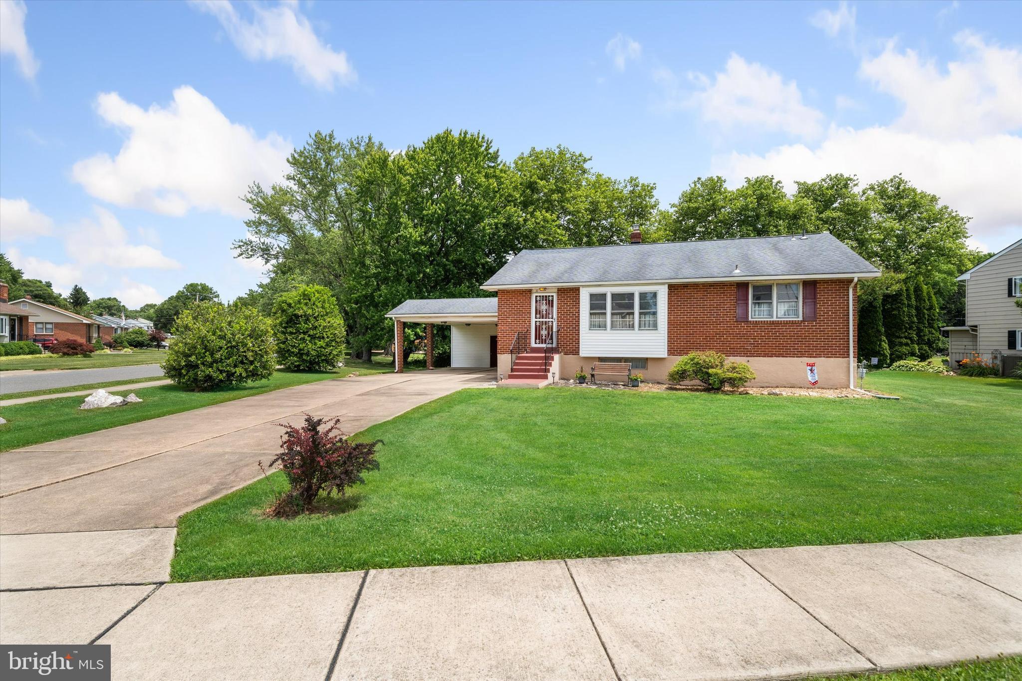37 MARTA DRIVE
