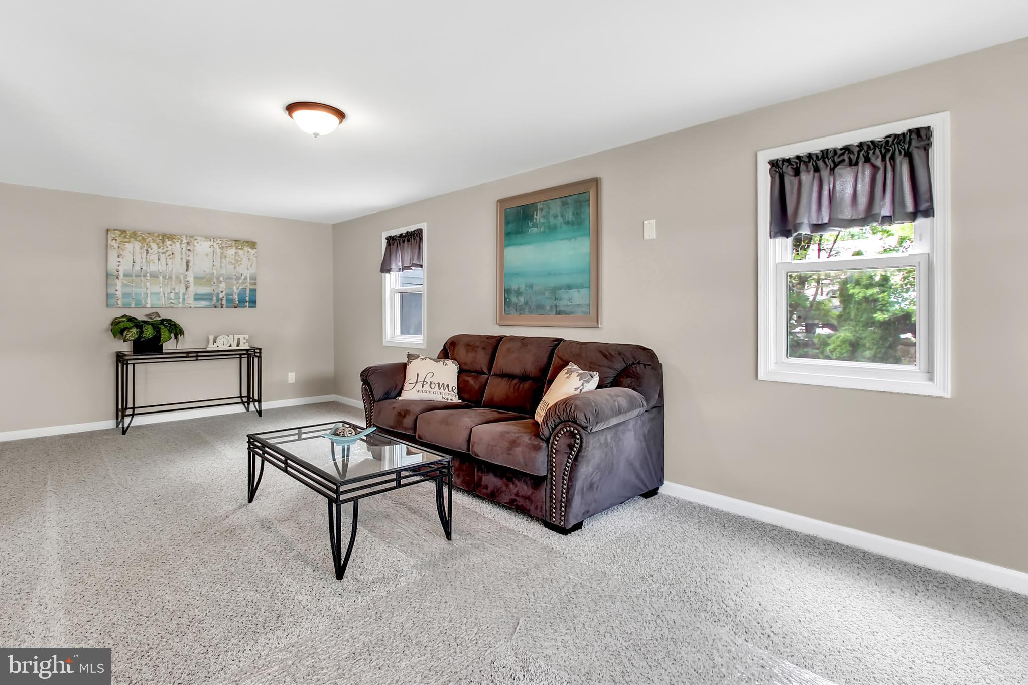 202 W FIFTH STREET