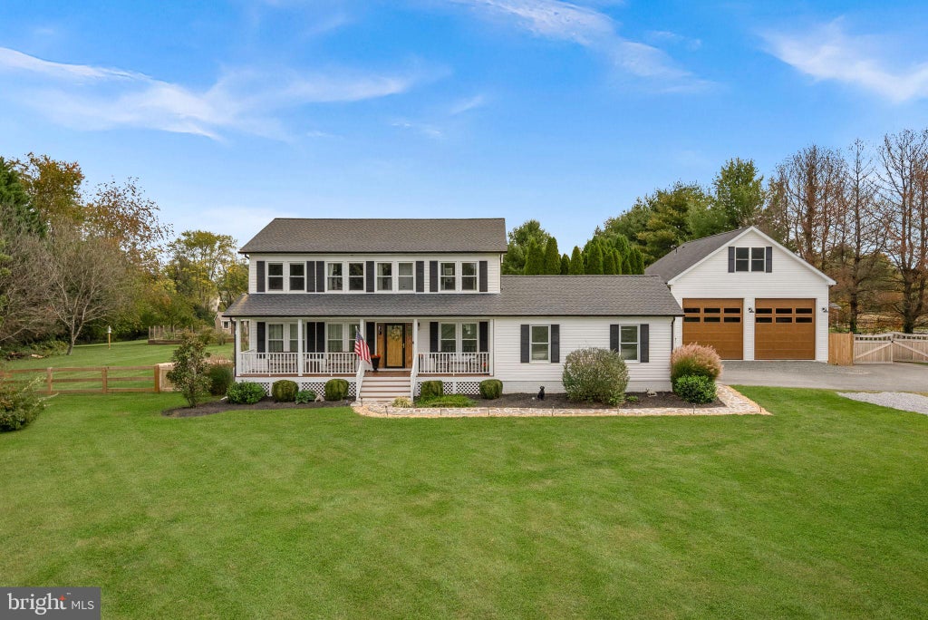 Photo of 16486 Purcellville Road, PURCELLVILLE, VA 20132 (MLS # VALO2138502)