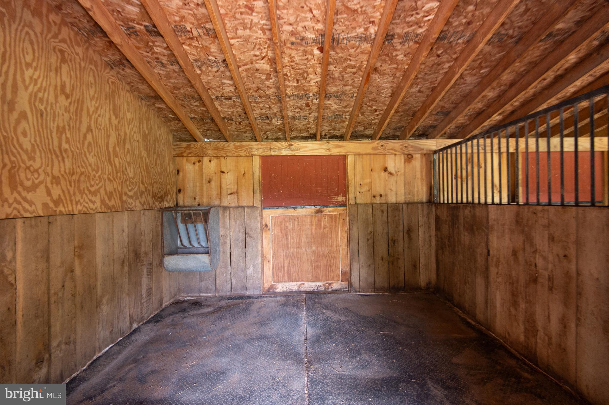 NECK DISTRICT - Residential