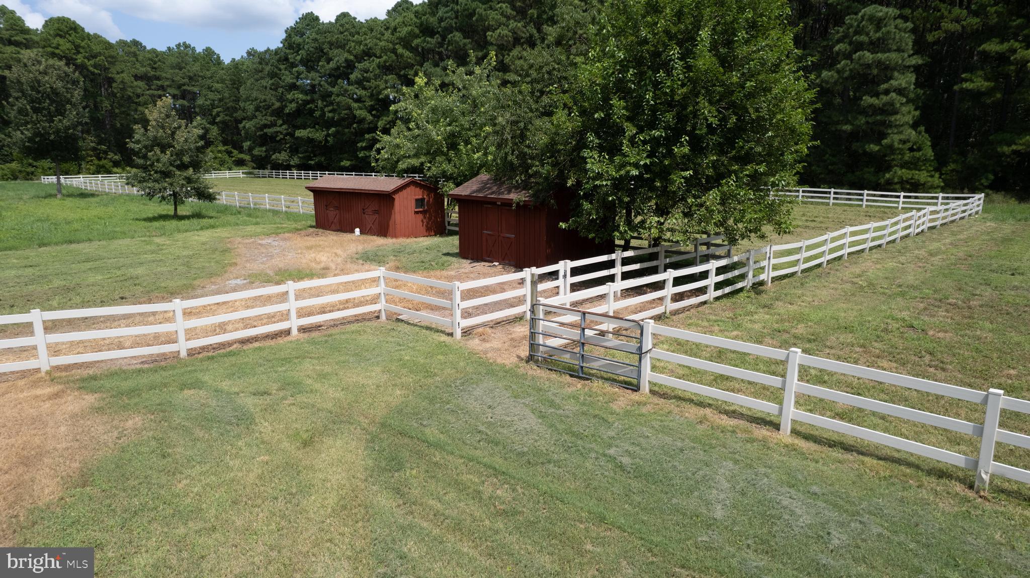 NECK DISTRICT - Residential