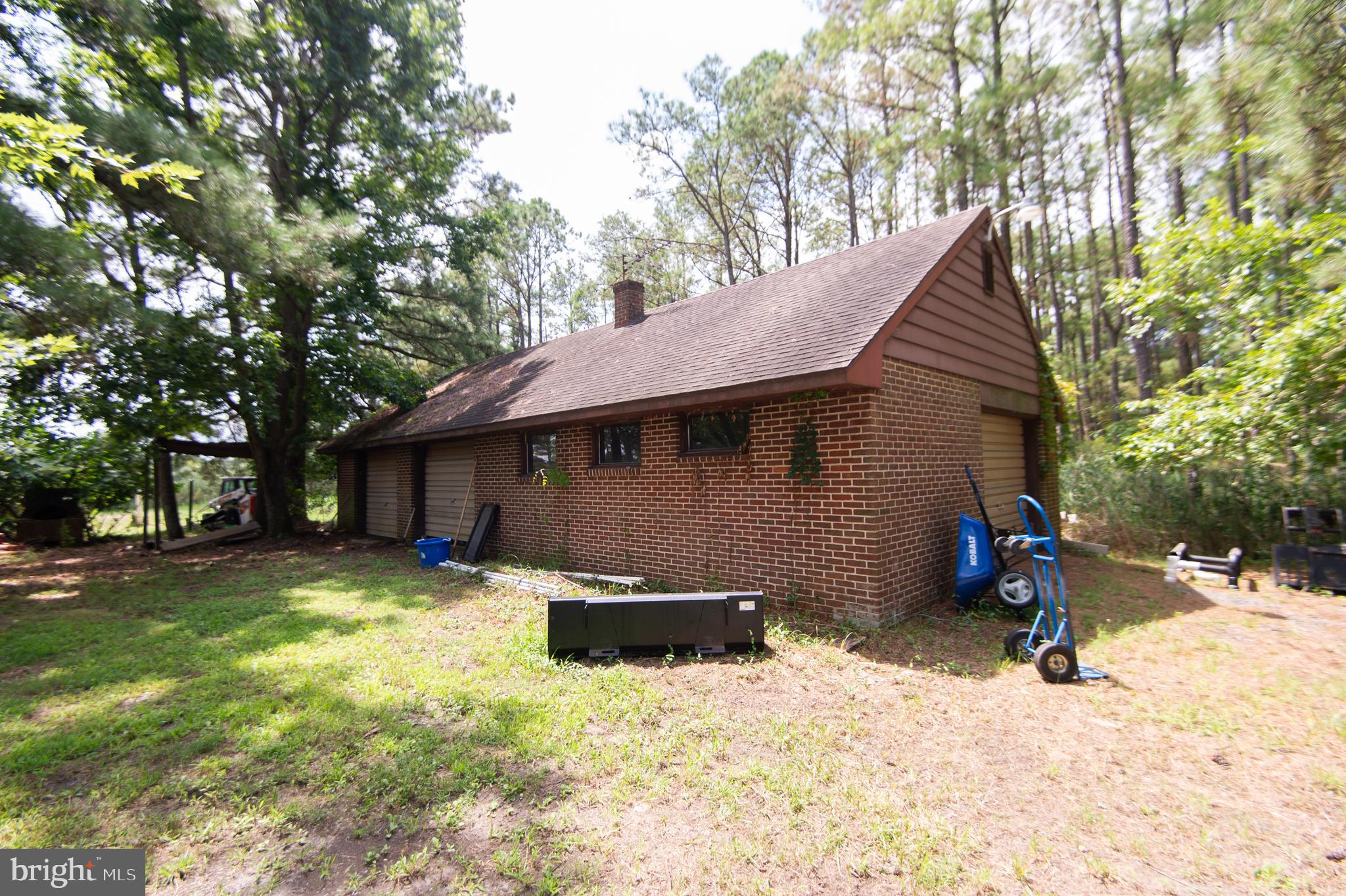 NECK DISTRICT - Residential