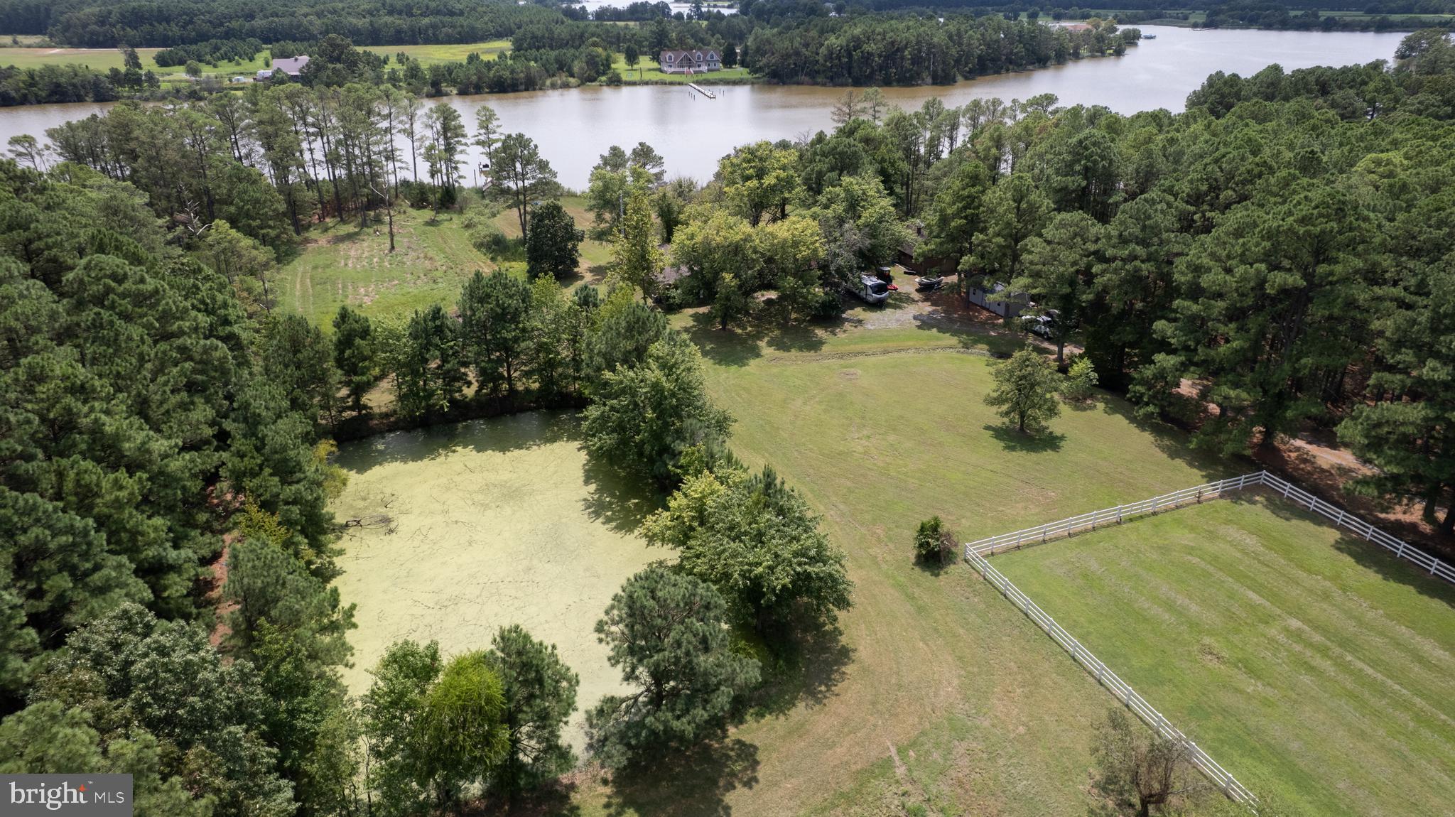 NECK DISTRICT - Residential