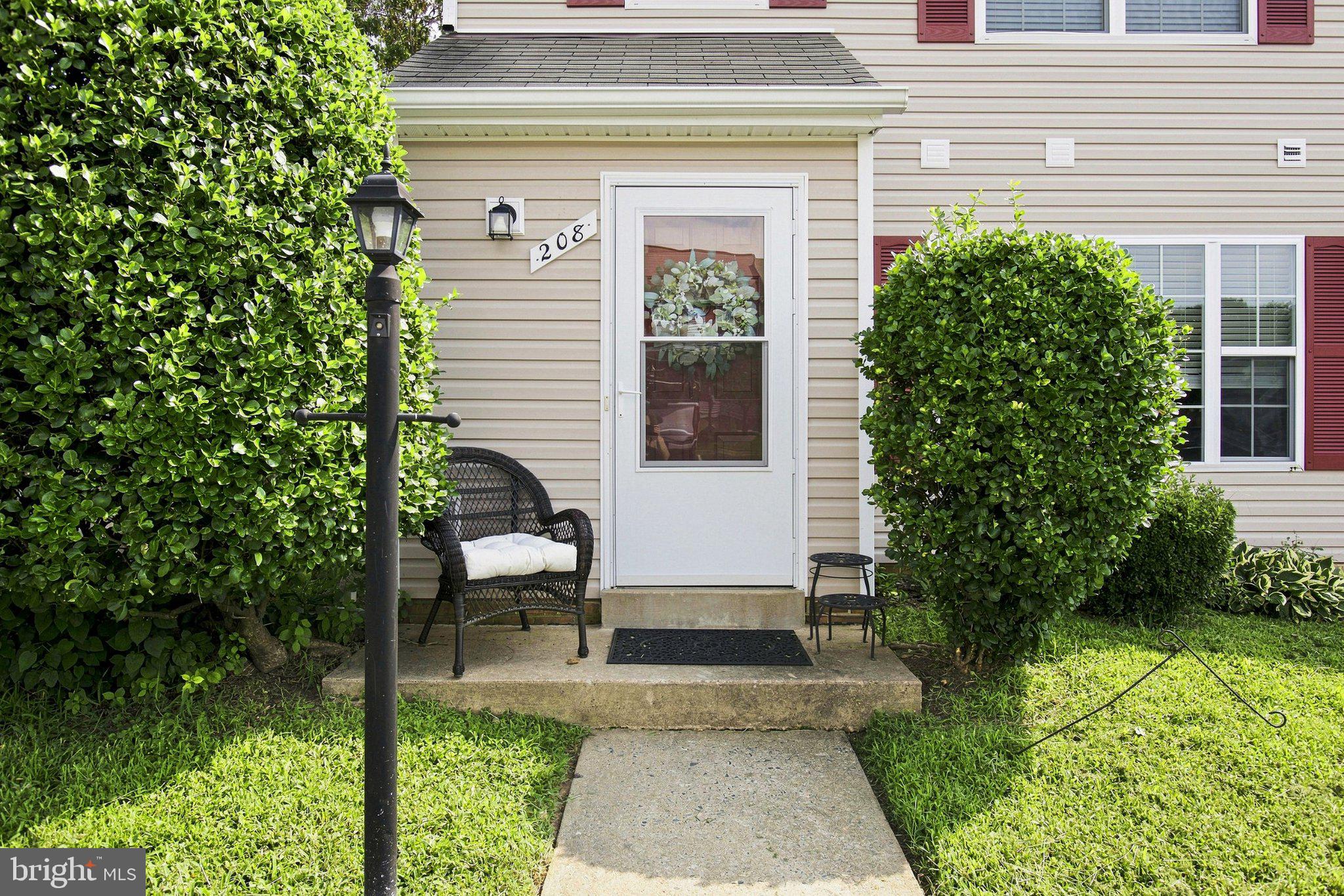 208 HERITAGE COMMONS DRIVE