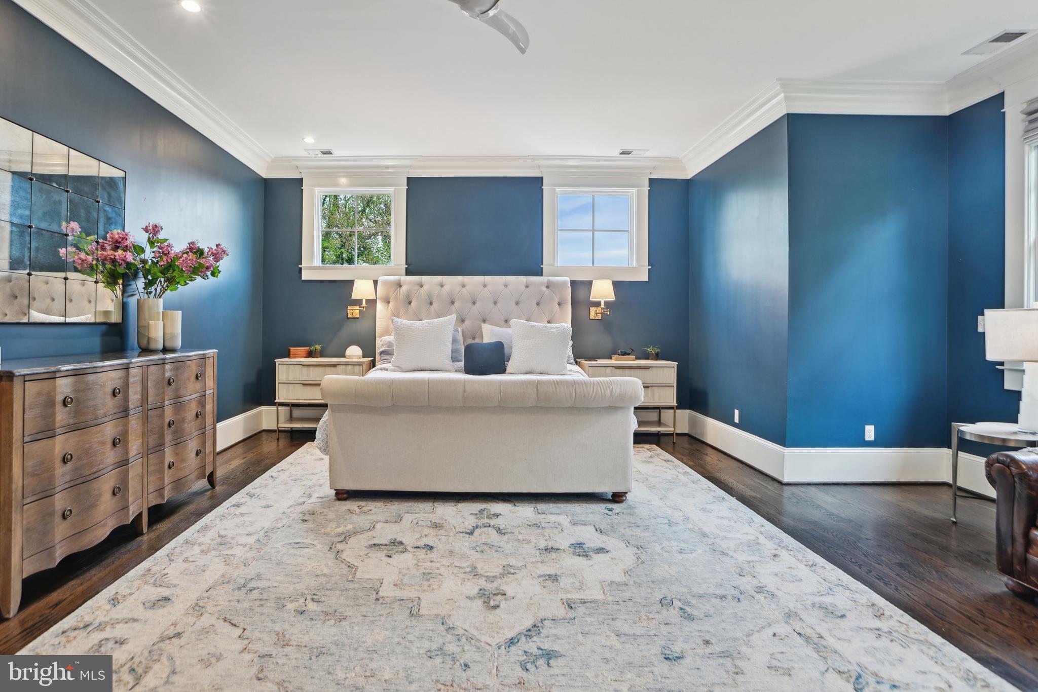 COUNTRY CLUB PARK - Residential