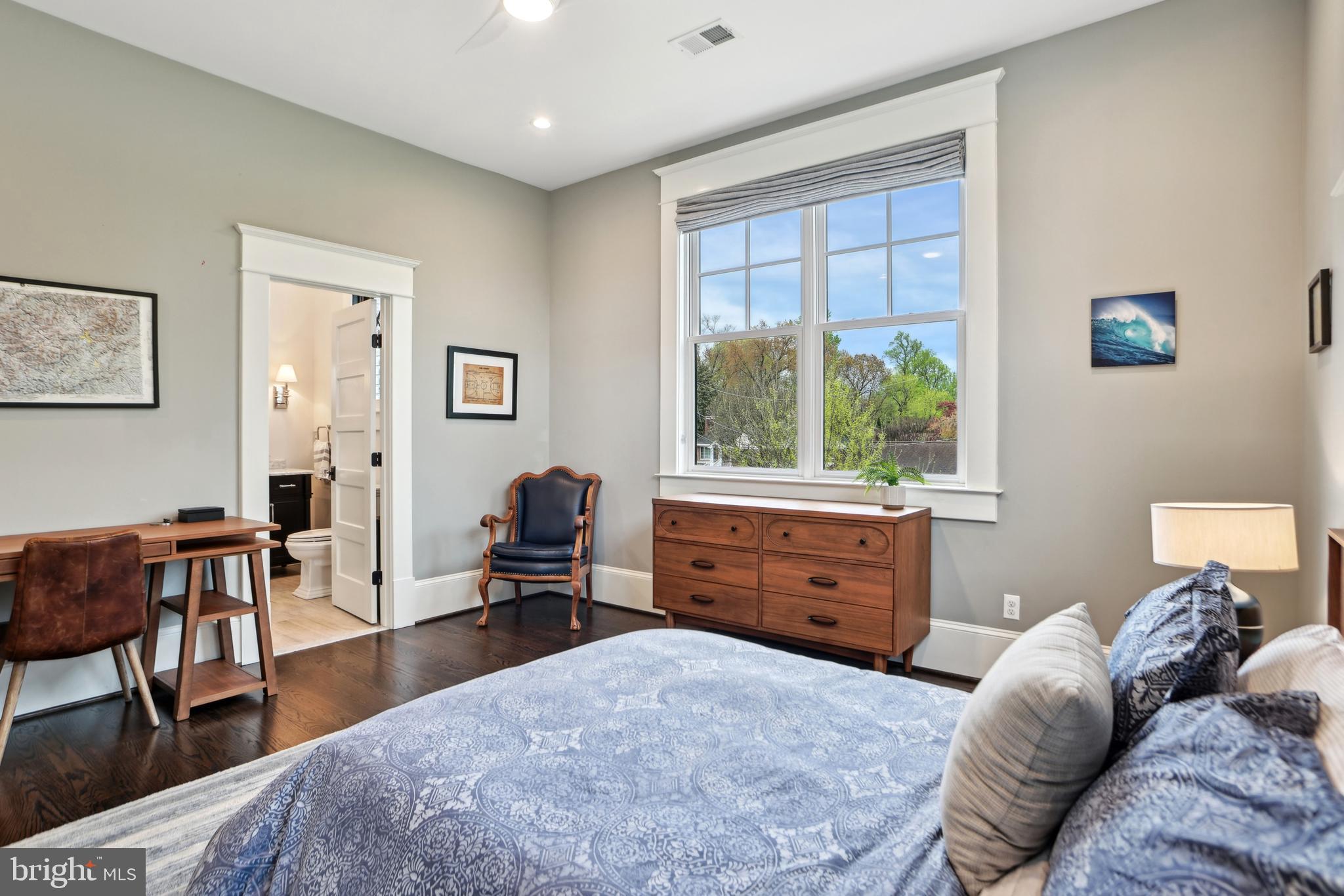 COUNTRY CLUB PARK - Residential