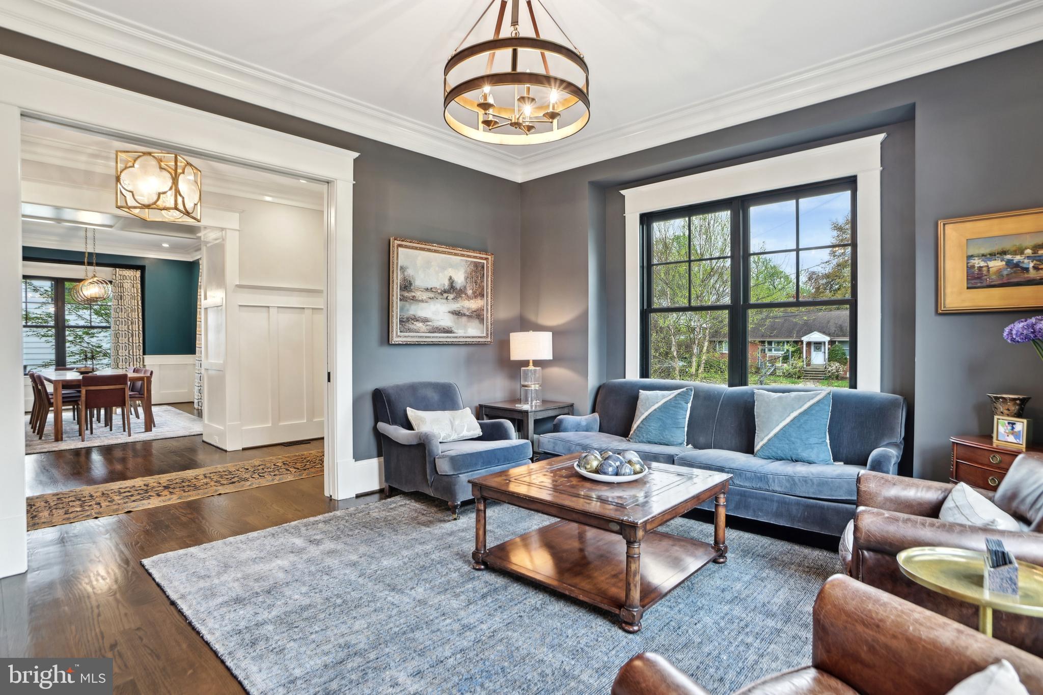 COUNTRY CLUB PARK - Residential