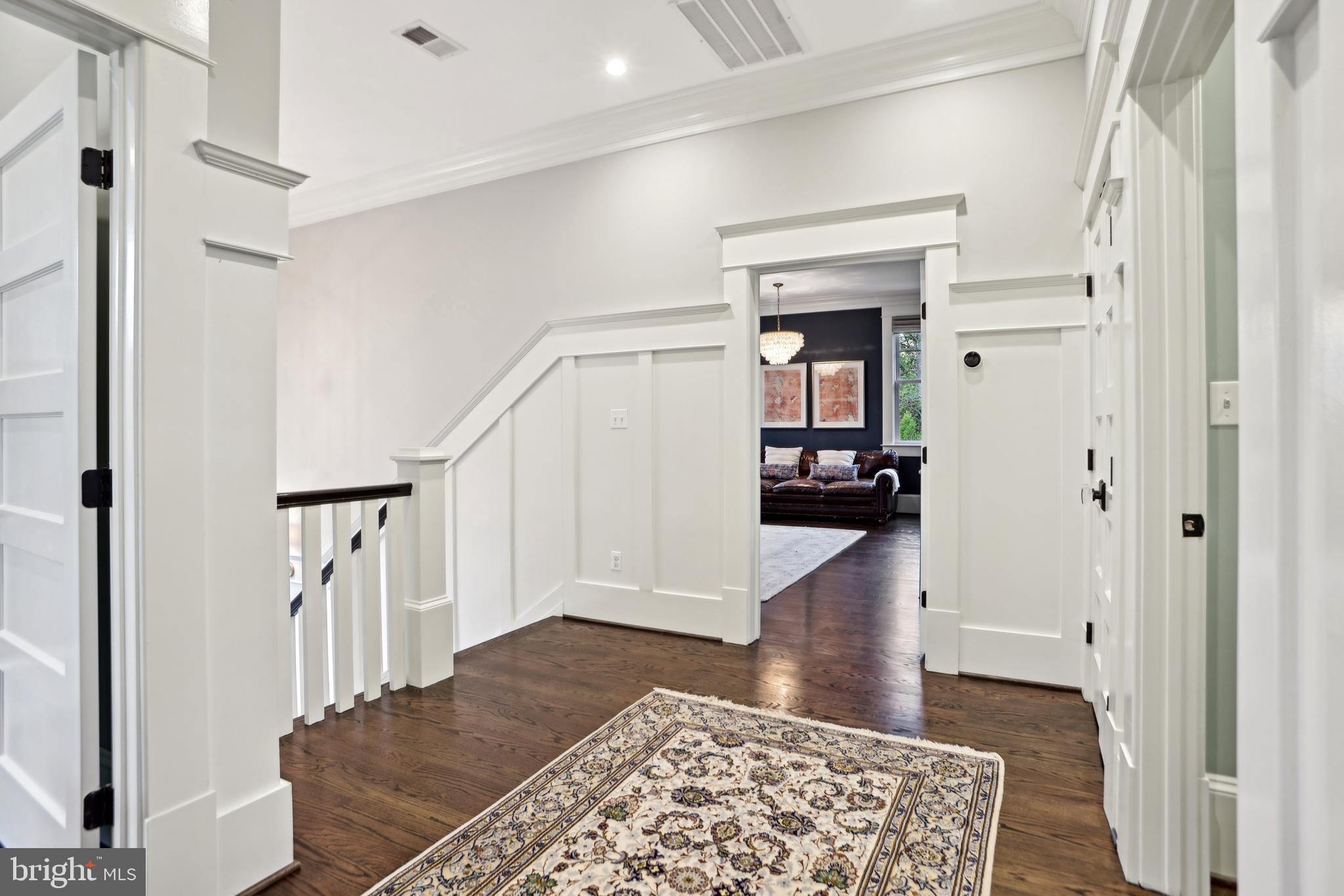 COUNTRY CLUB PARK - Residential