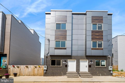 Townhouse For Rent - 2156 N Randolph Street<br/> Philadelphia County, PHILADELPHIA, PA 19122