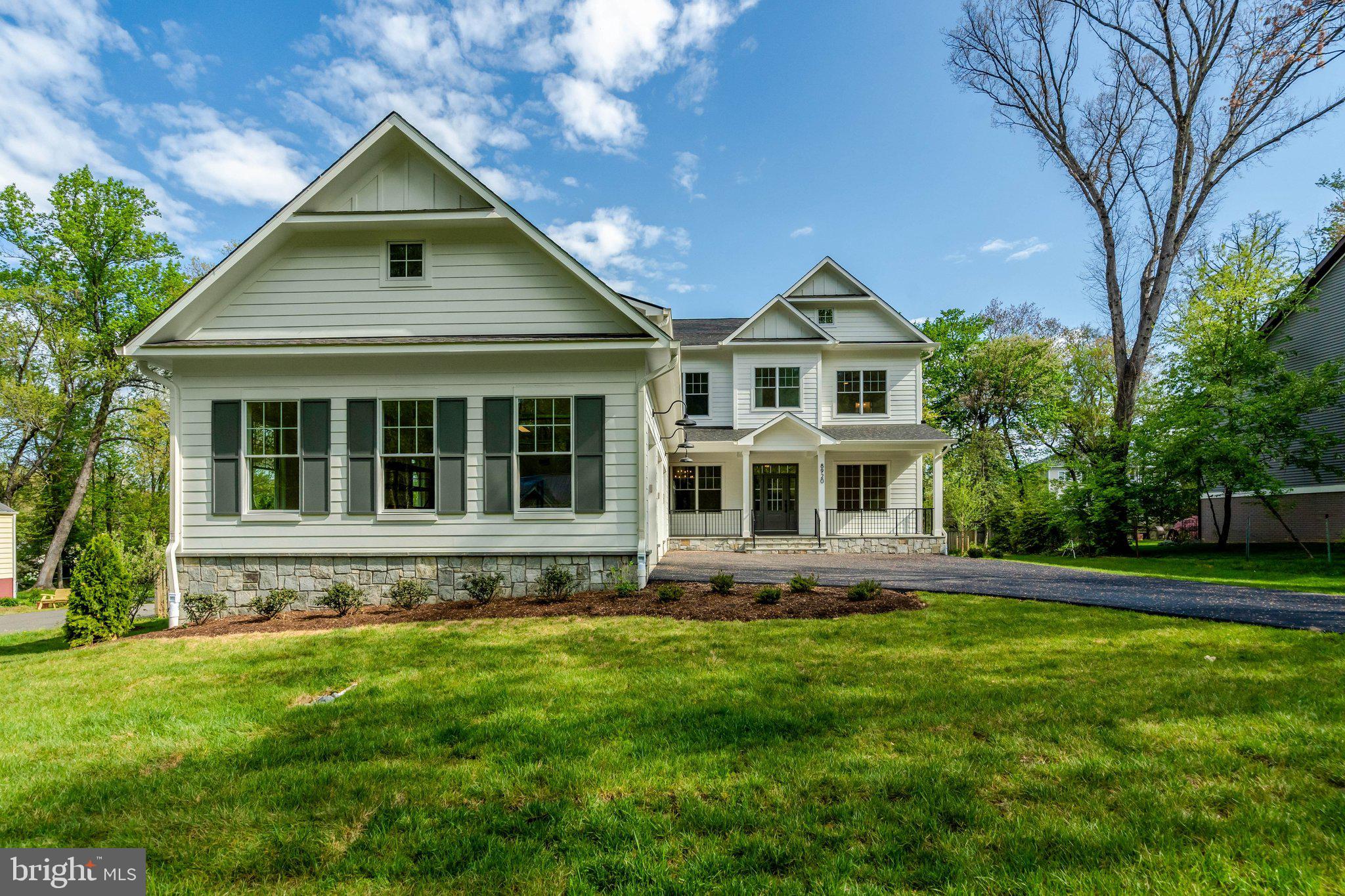 LEE FOREST - Residential