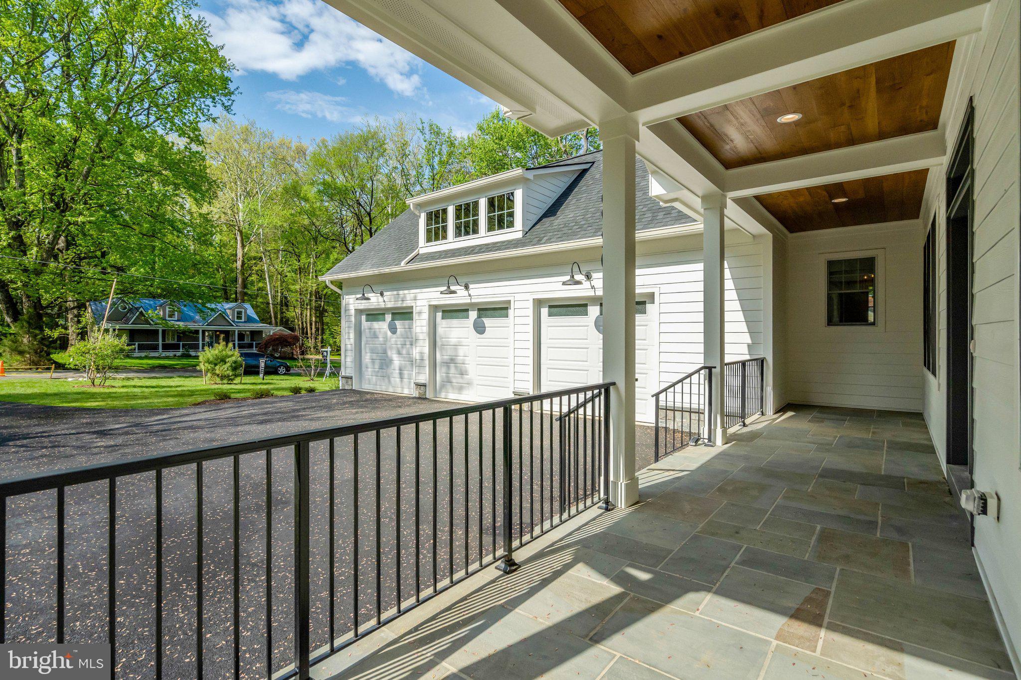 LEE FOREST - Residential