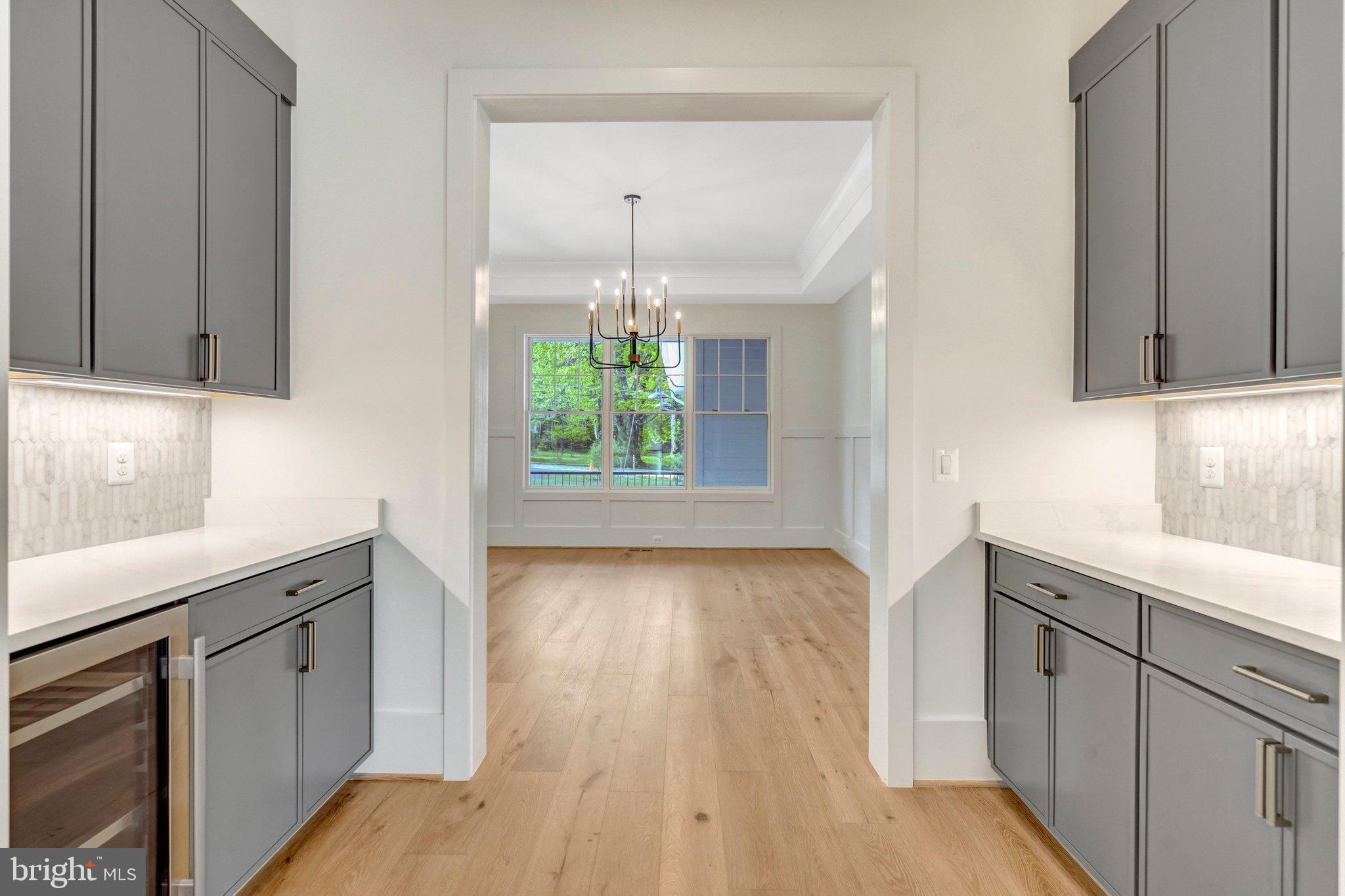 LEE FOREST - Residential