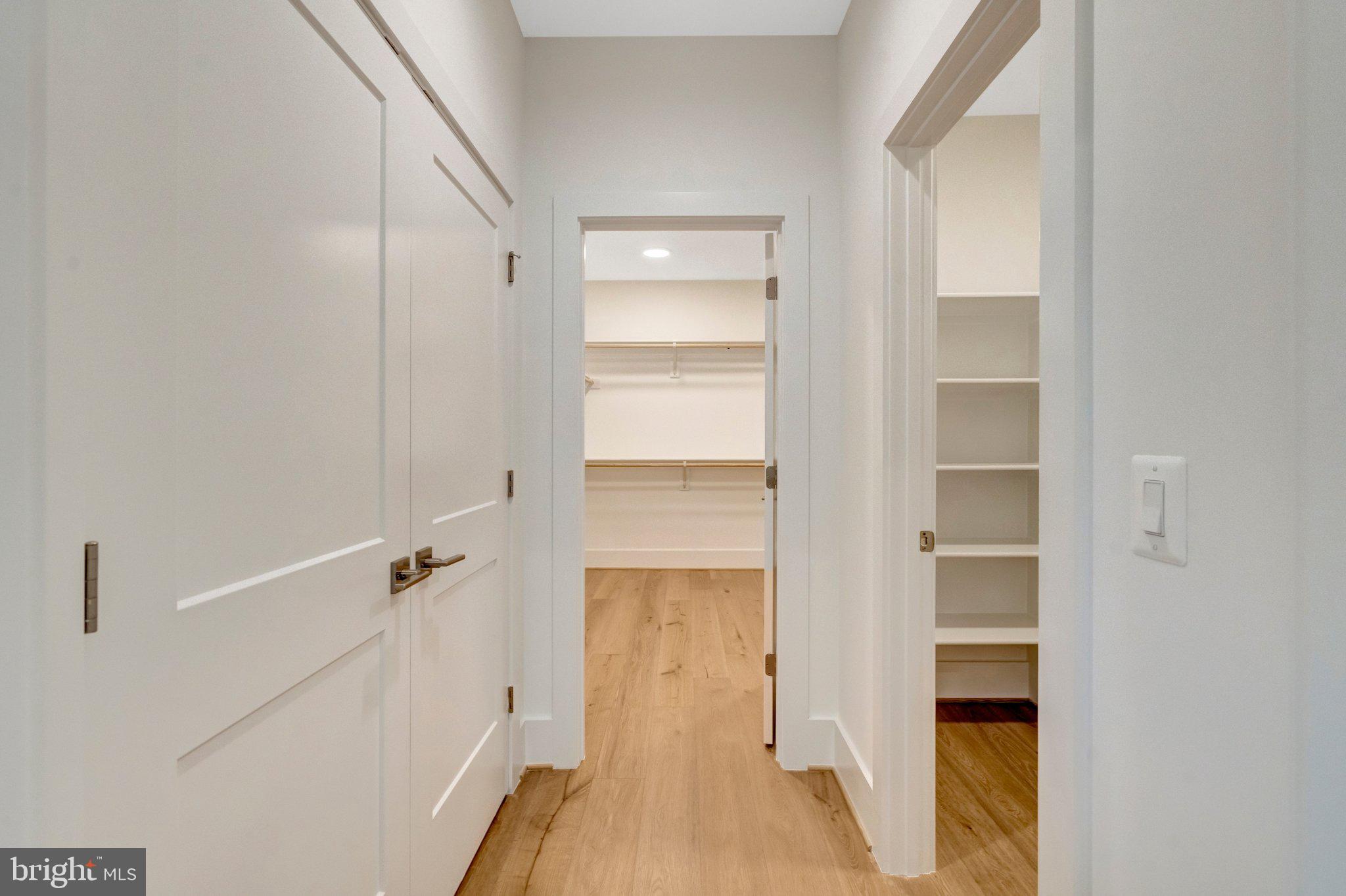 LEE FOREST - Residential