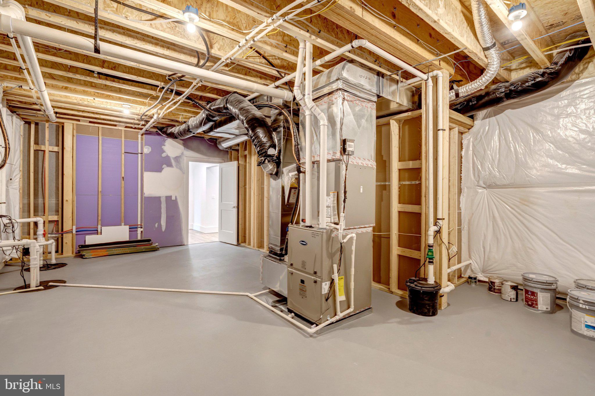 LEE FOREST - Residential