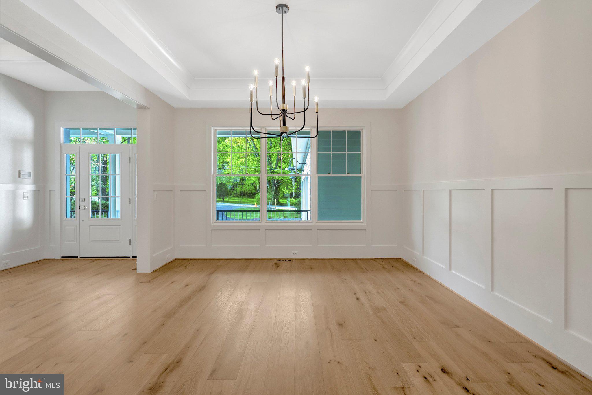 LEE FOREST - Residential