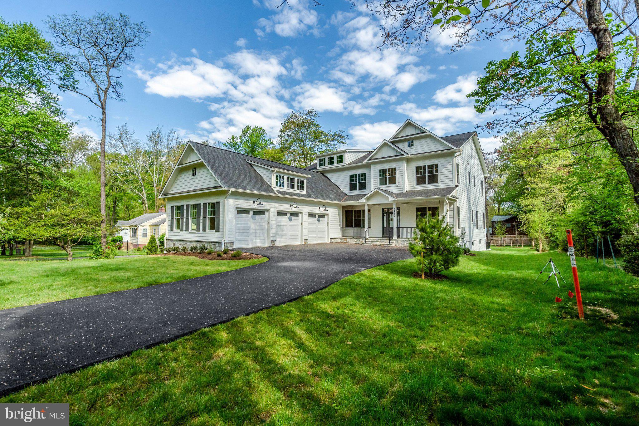 LEE FOREST - Residential