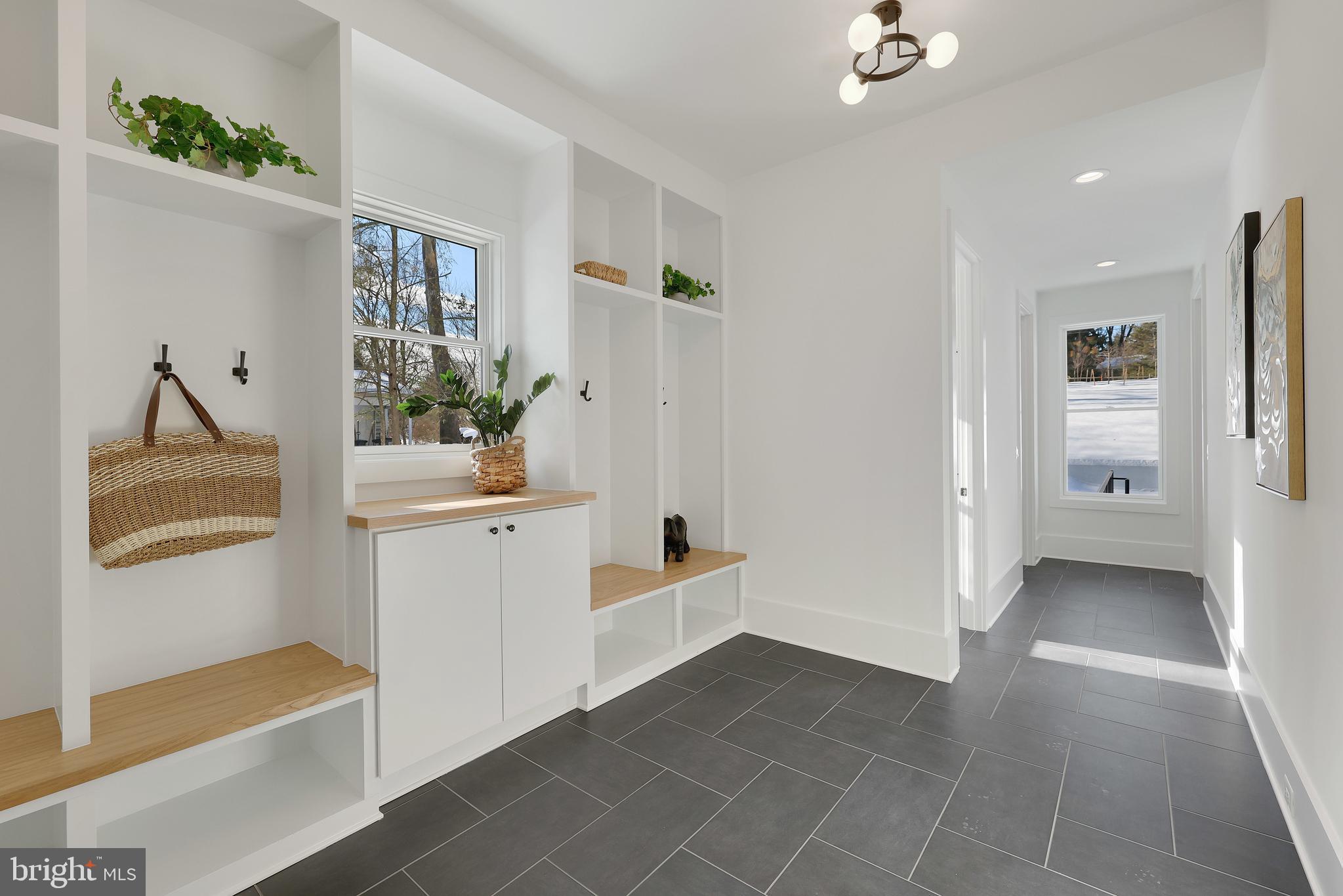 LEE FOREST - Residential