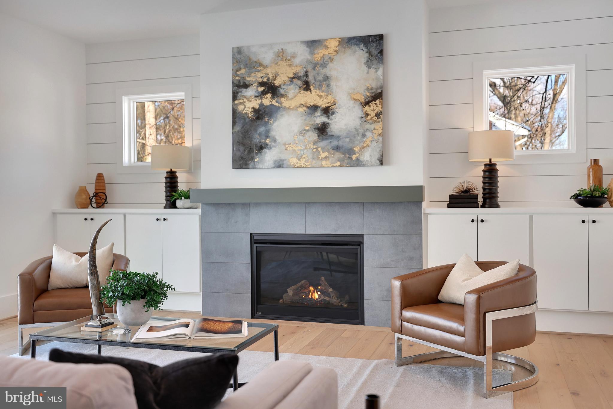 LEE FOREST - Residential