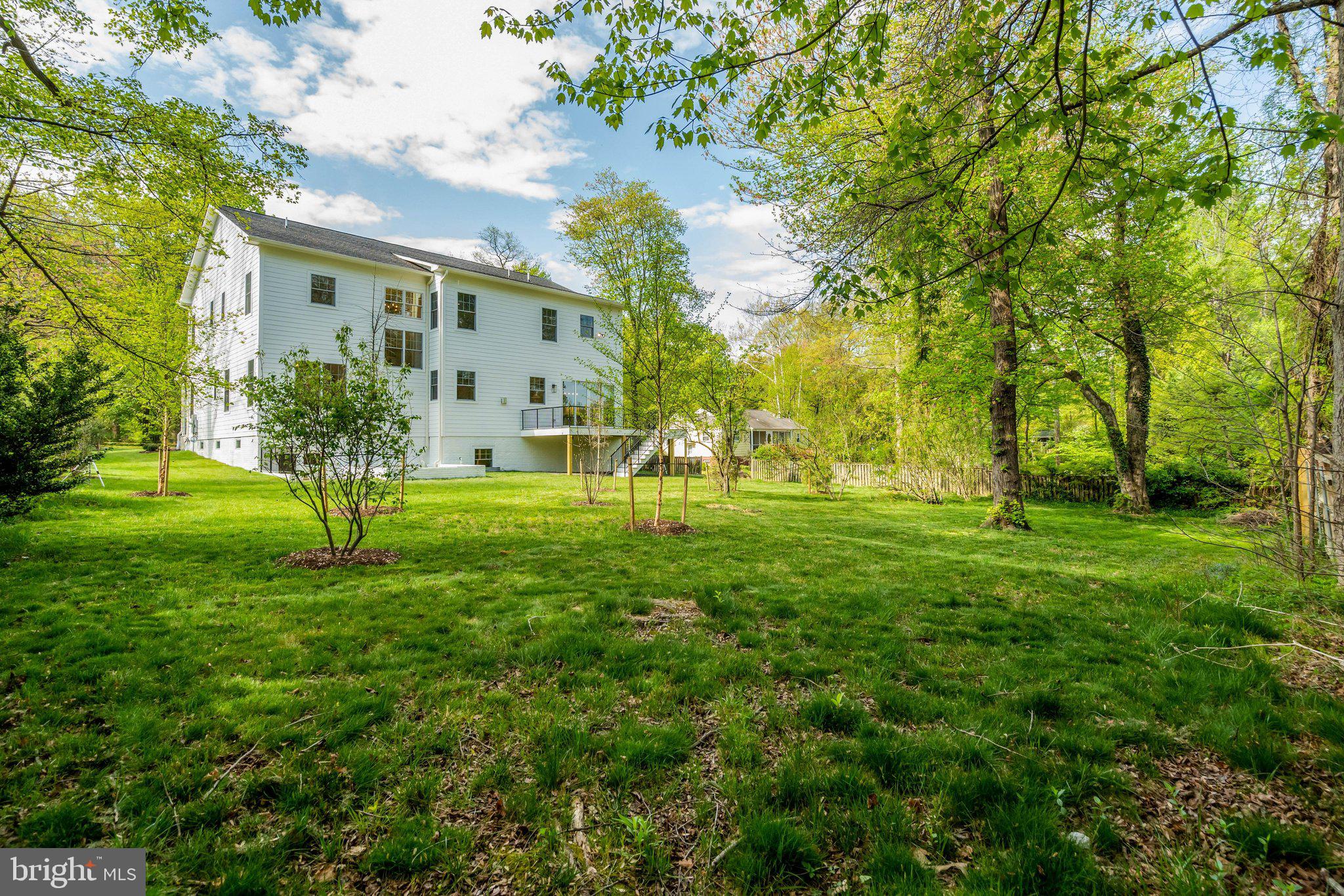 LEE FOREST - Residential