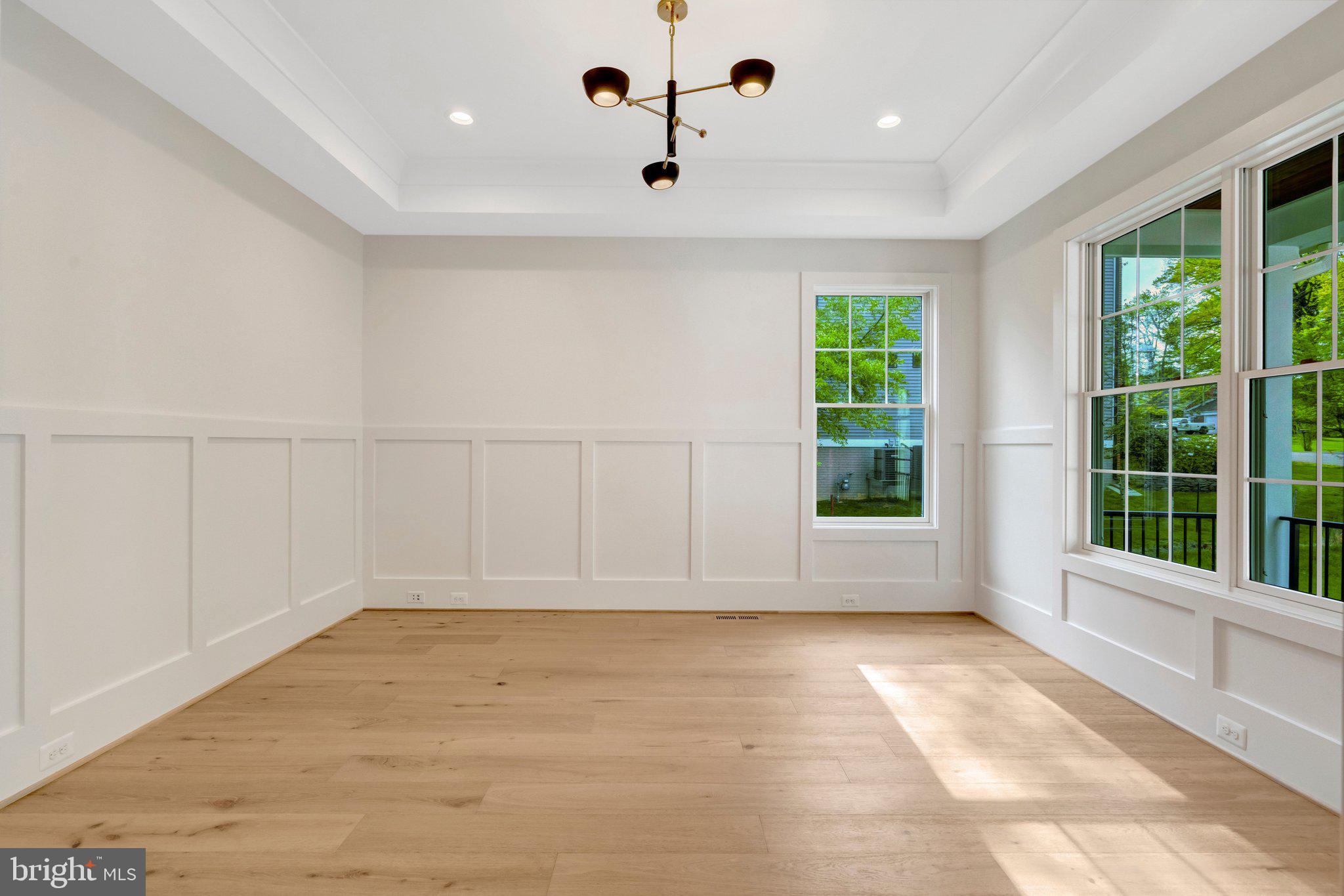 LEE FOREST - Residential