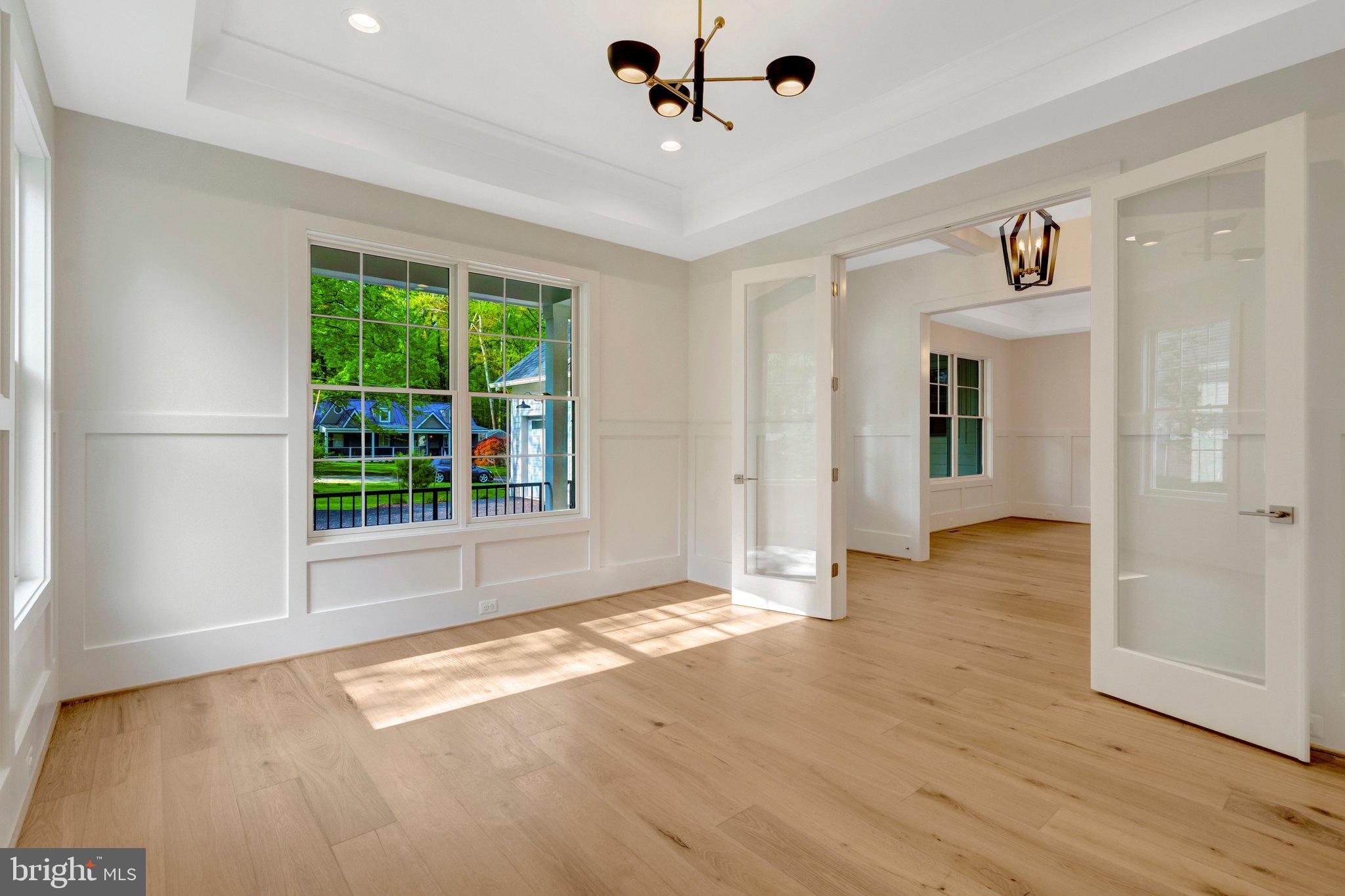 LEE FOREST - Residential