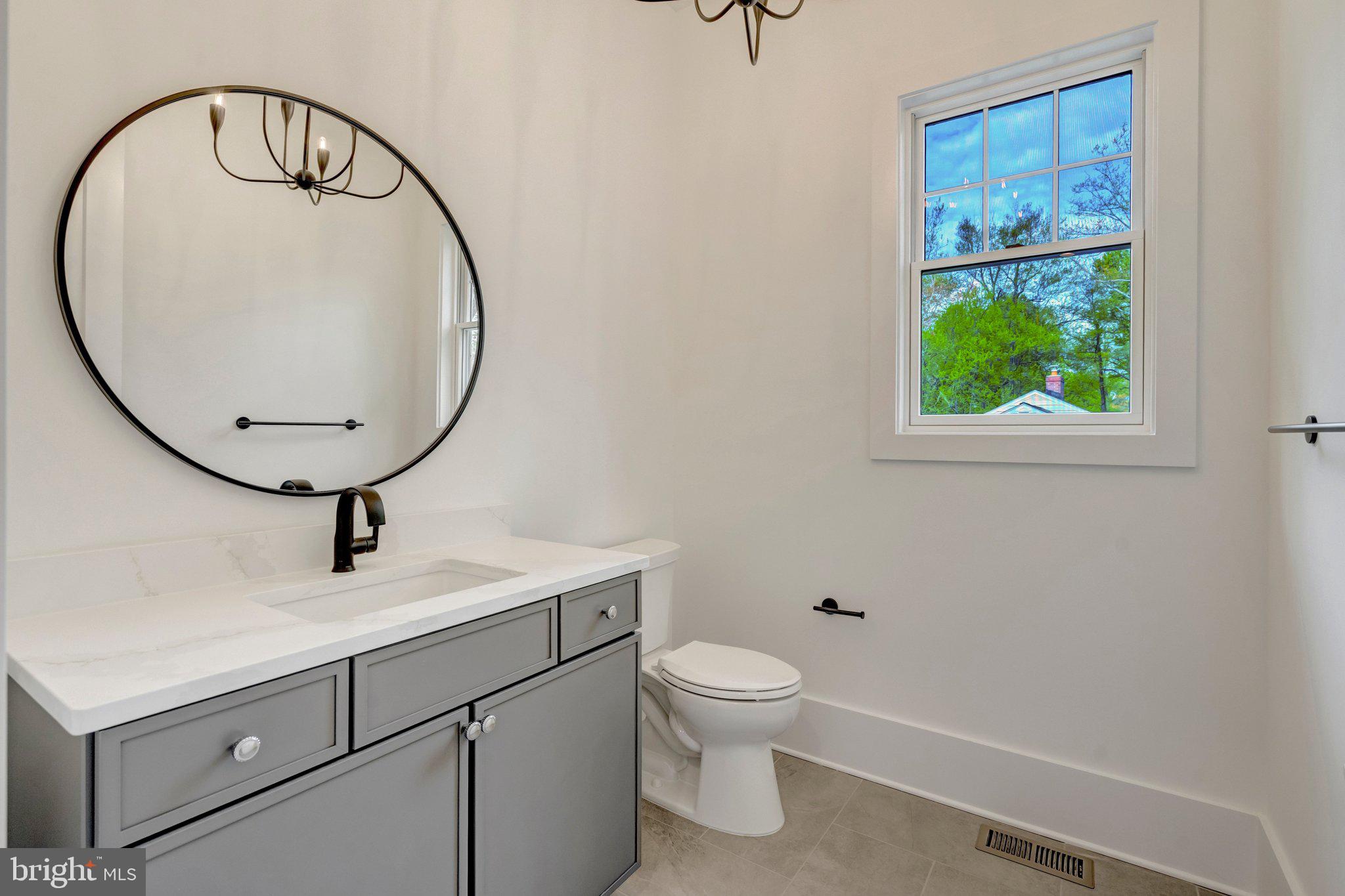 LEE FOREST - Residential