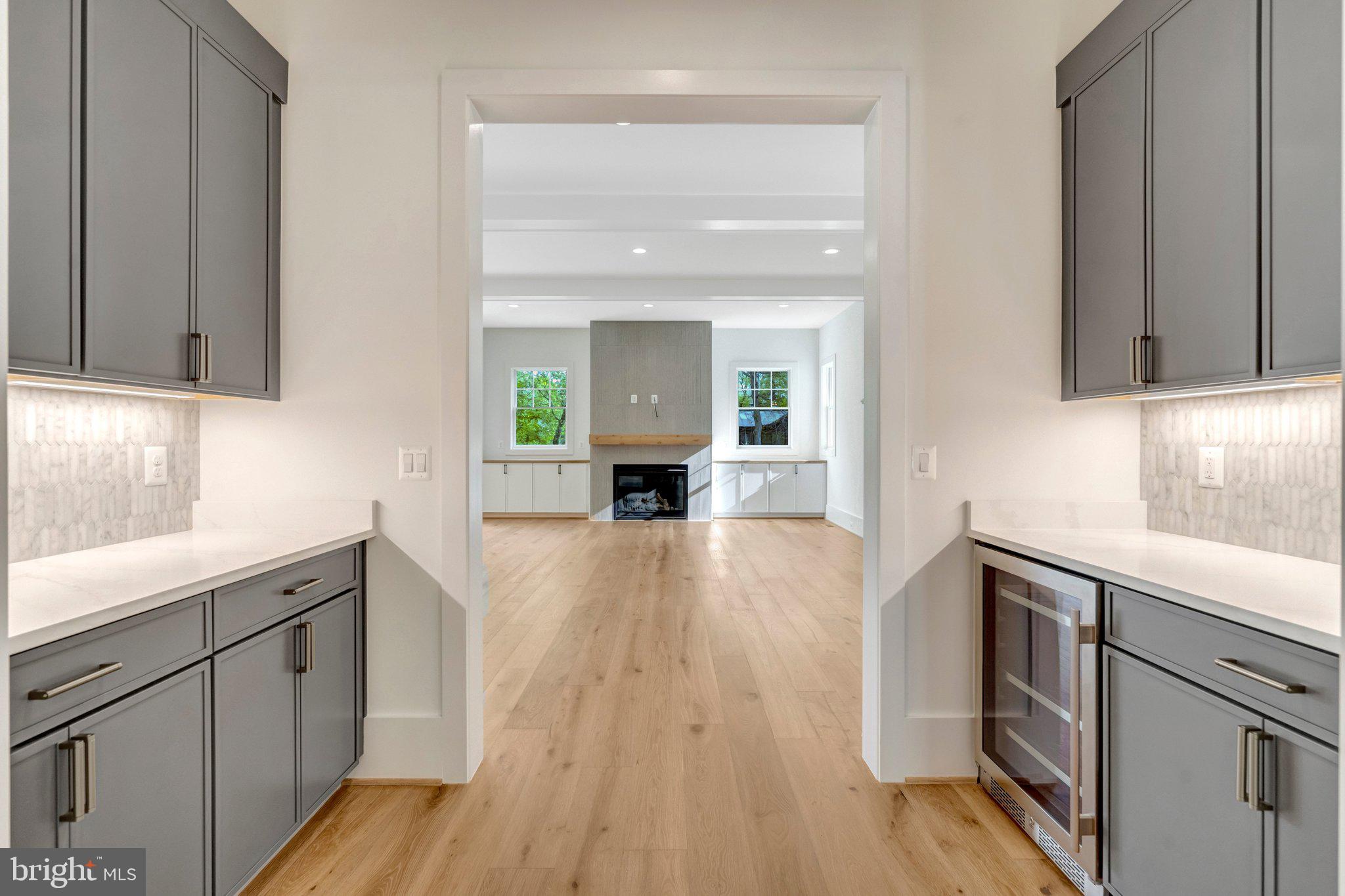 LEE FOREST - Residential