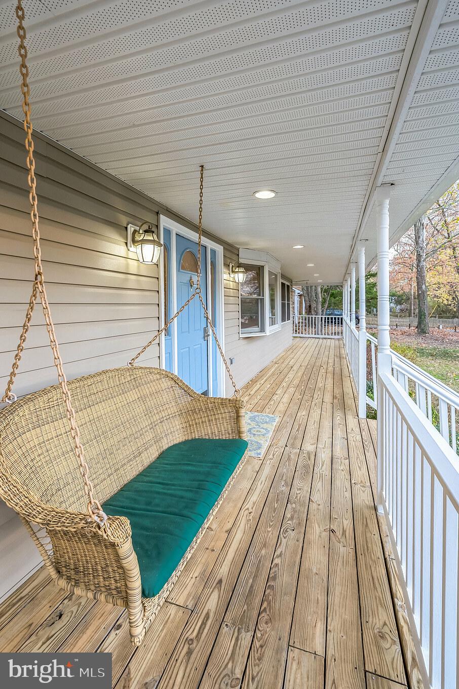 HILLSMERE SHORES - Residential