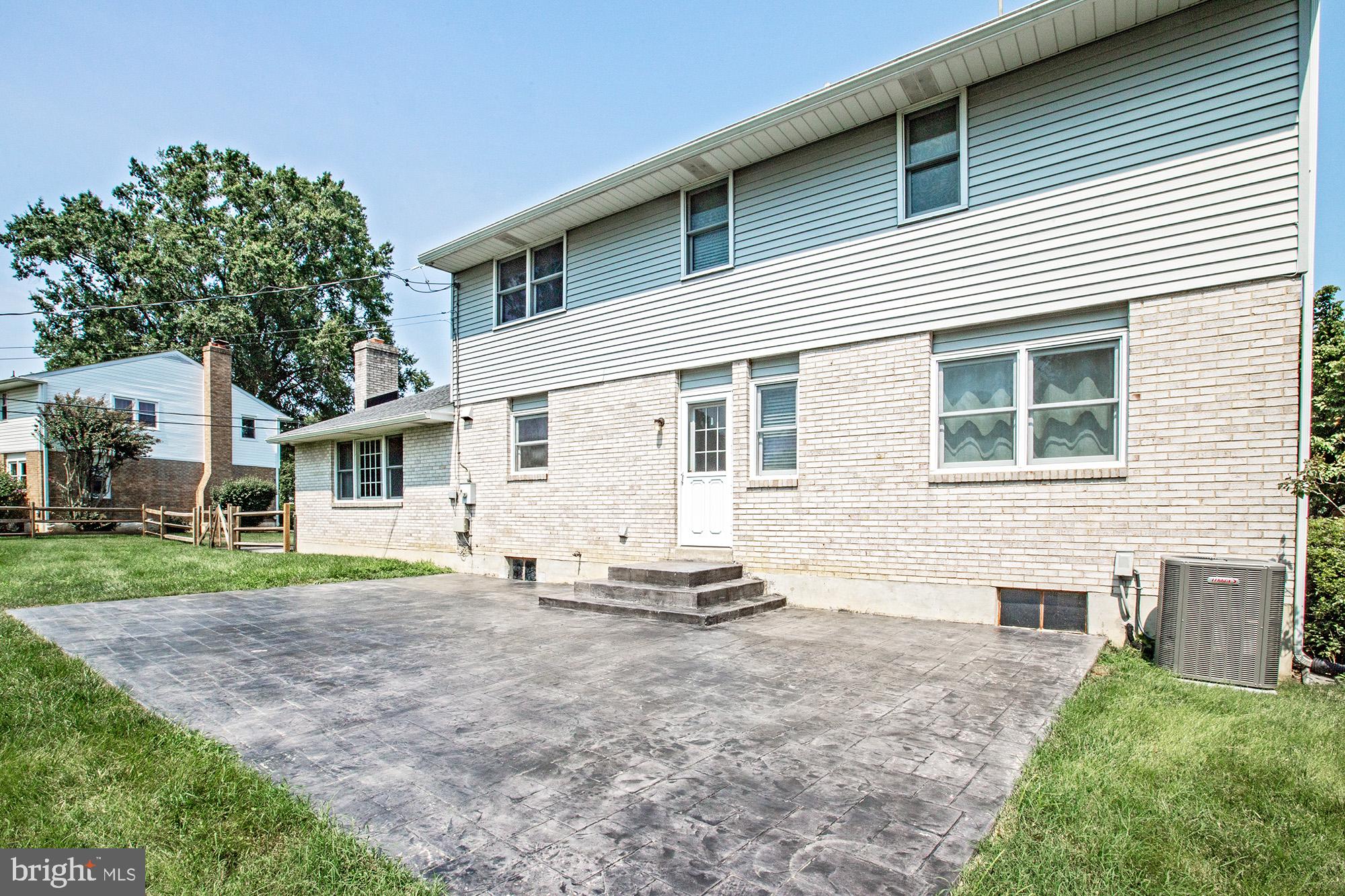 2412 MANET ROAD